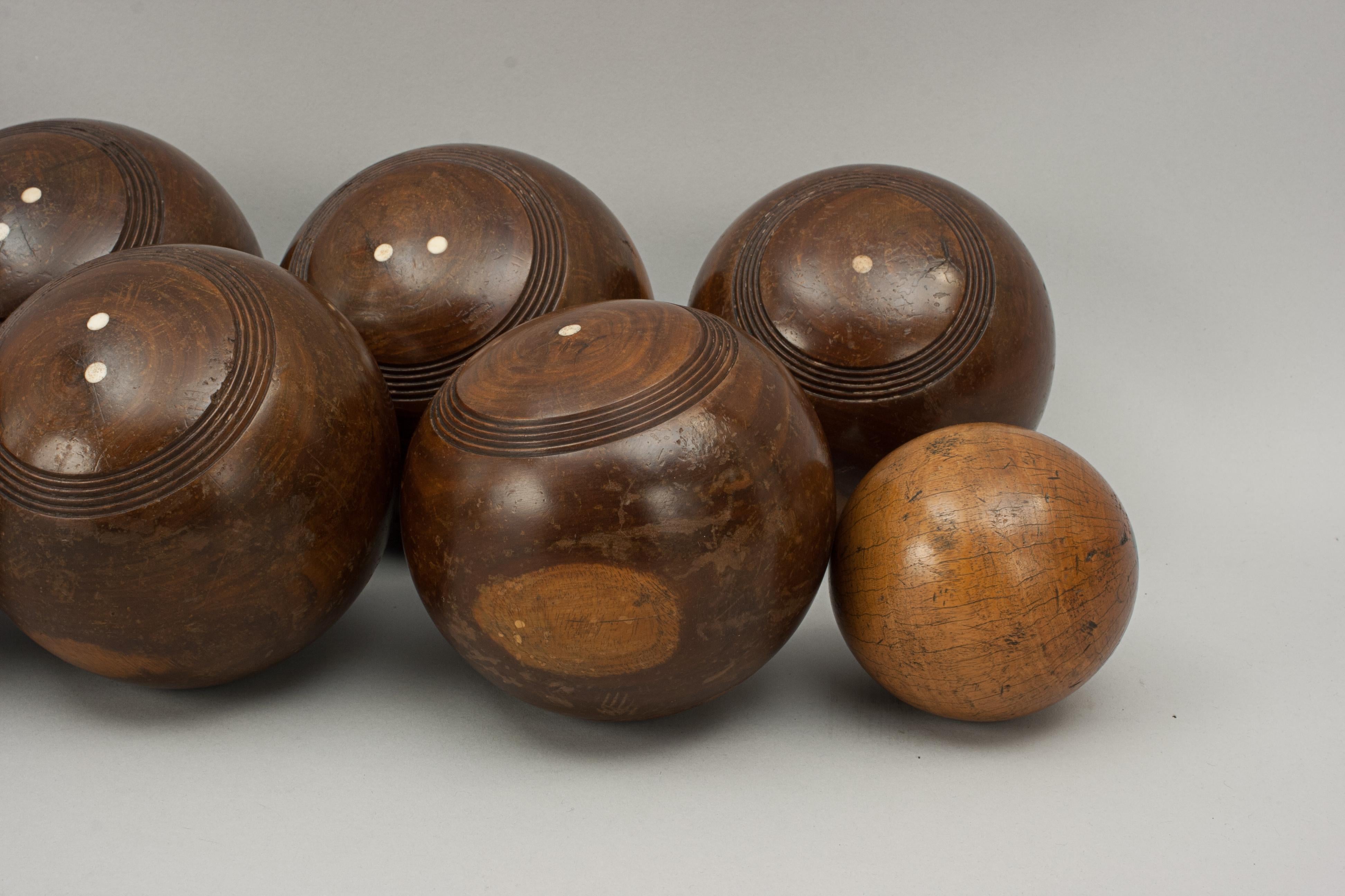 Set of Eight Lawn Bowls in Pine Box with Rules 2