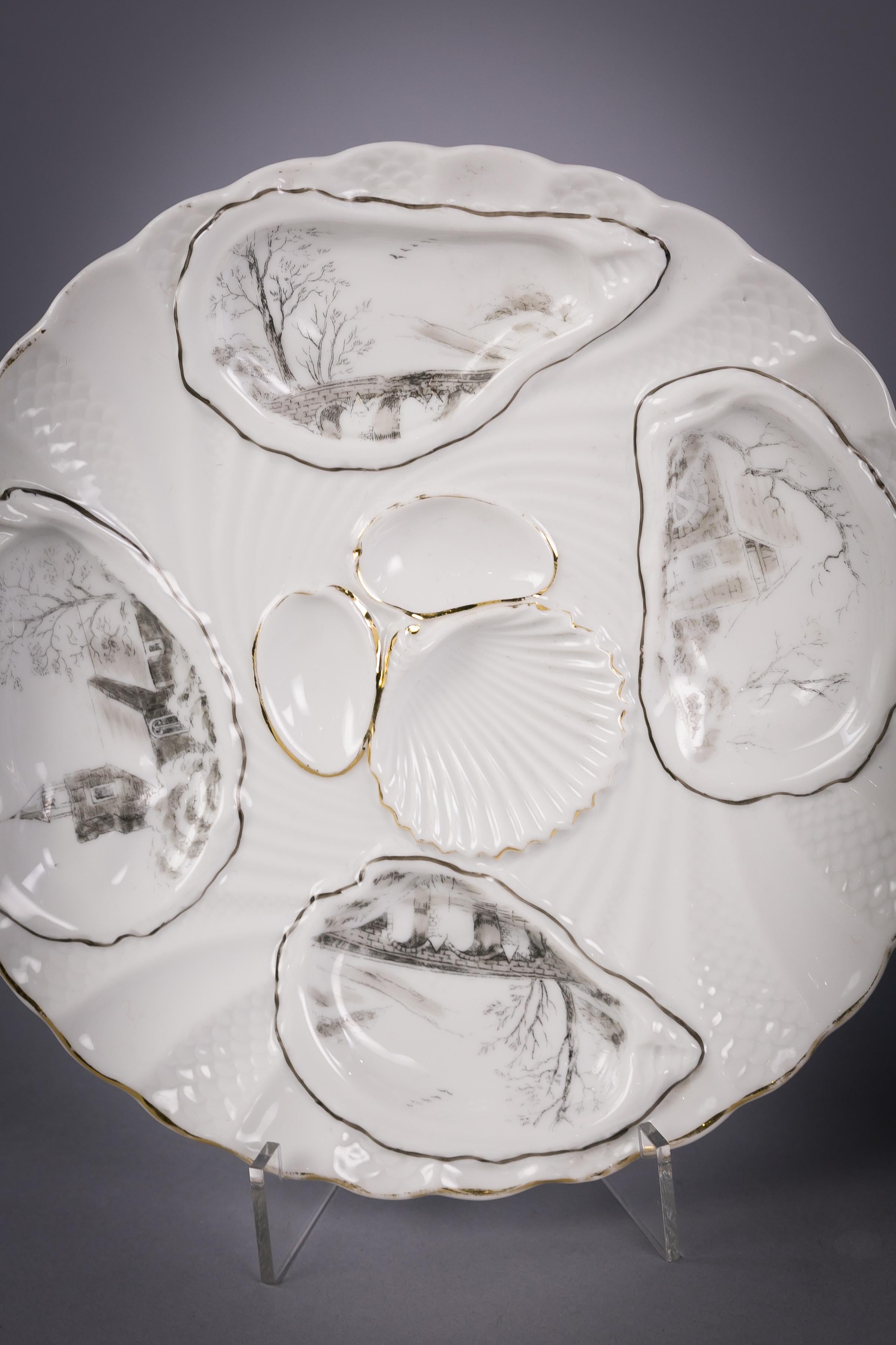 Porcelain Set of Eight Limoges Oyster Plates, circa 1900 For Sale