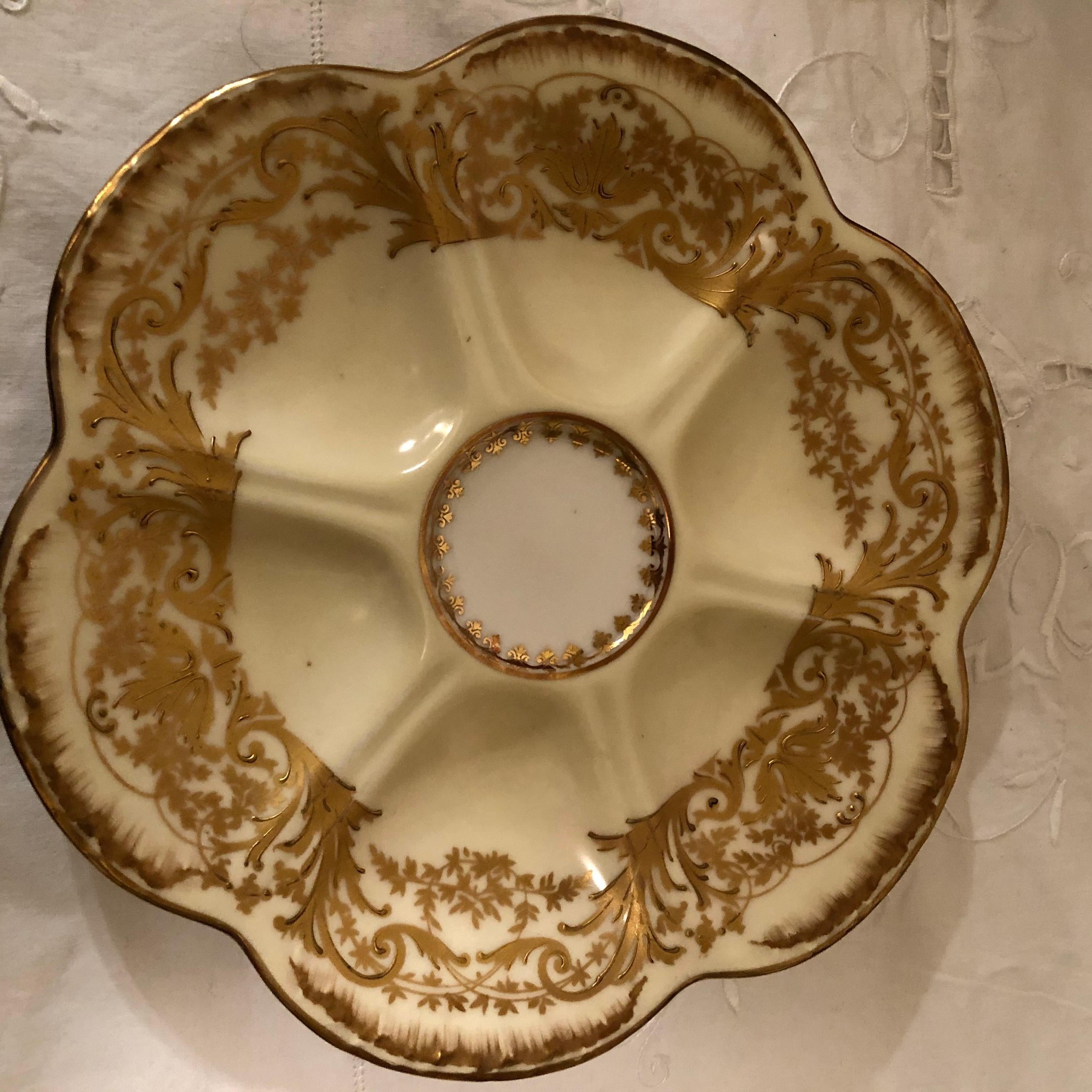 Set of Eight Limoges Oyster Plates with Profuse Raised Gold Decoration In Good Condition In Boston, MA