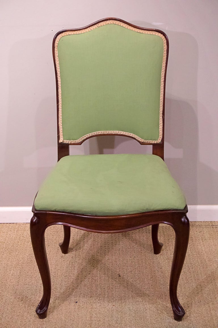 Polished Set of Eight Louis XV Style Mahogany Dining Chairs For Sale