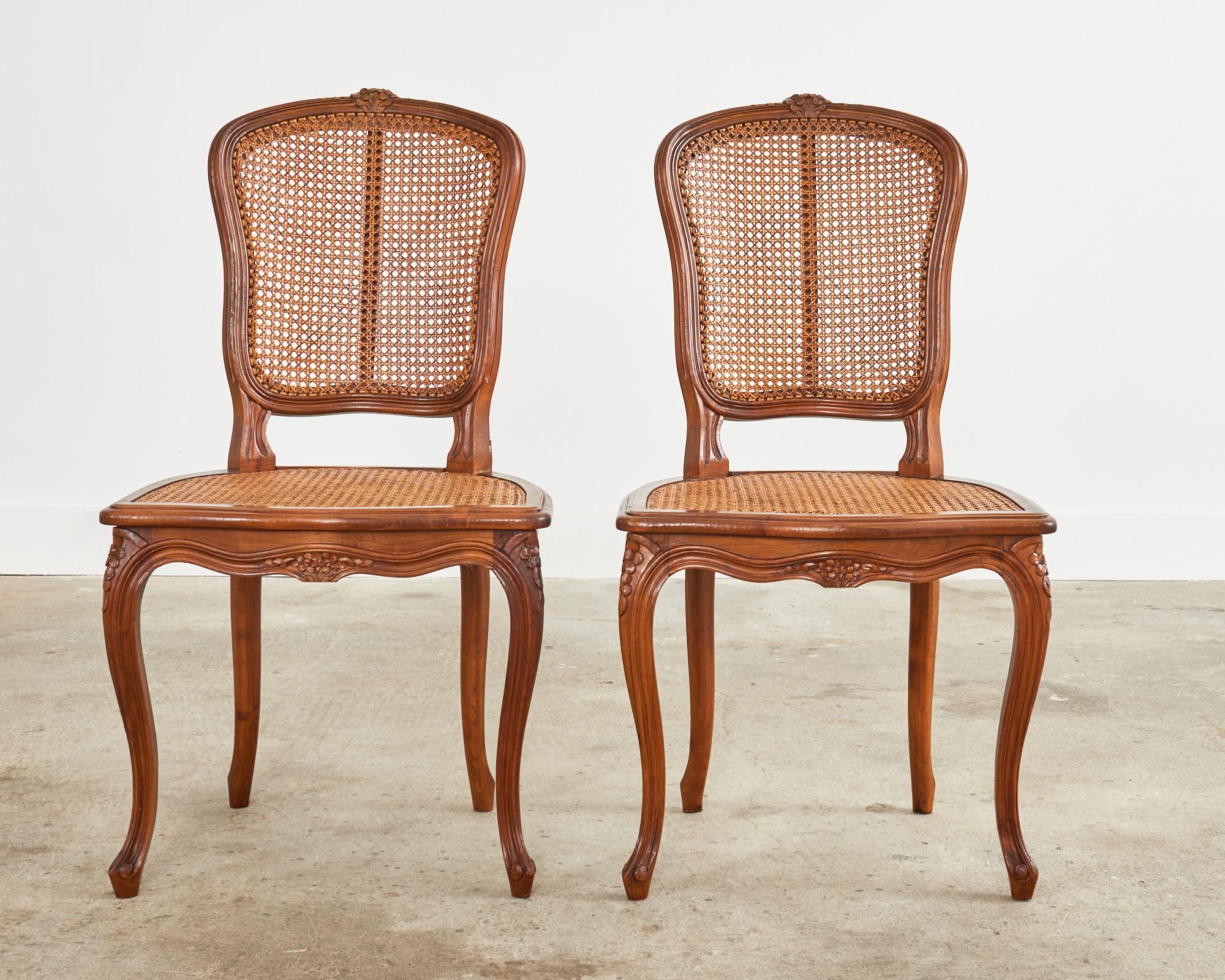 Set of Eight Louis XV Style Caned Walnut Dining Chairs In Good Condition For Sale In Rio Vista, CA