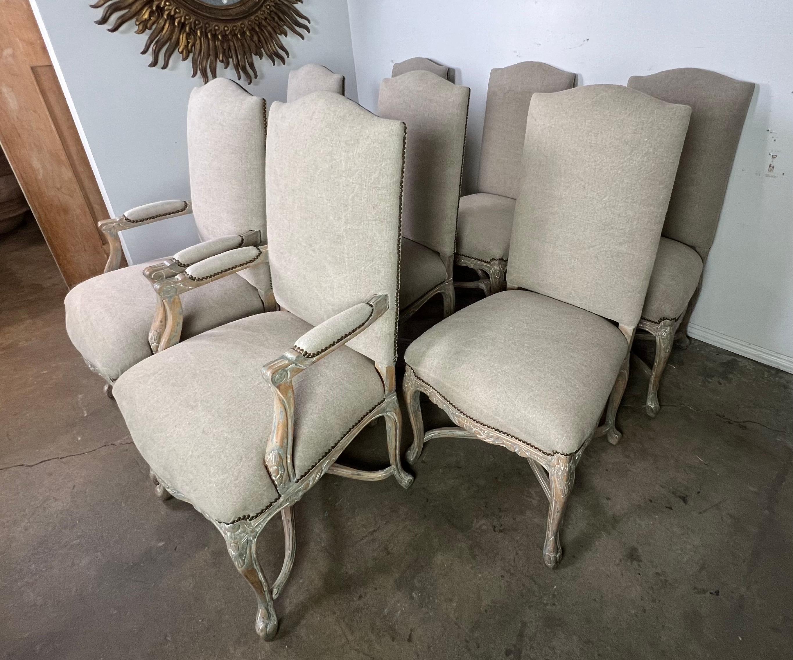 Juego de ocho sillas de comedor pintadas estilo Luis XV C. 1930 en venta 2