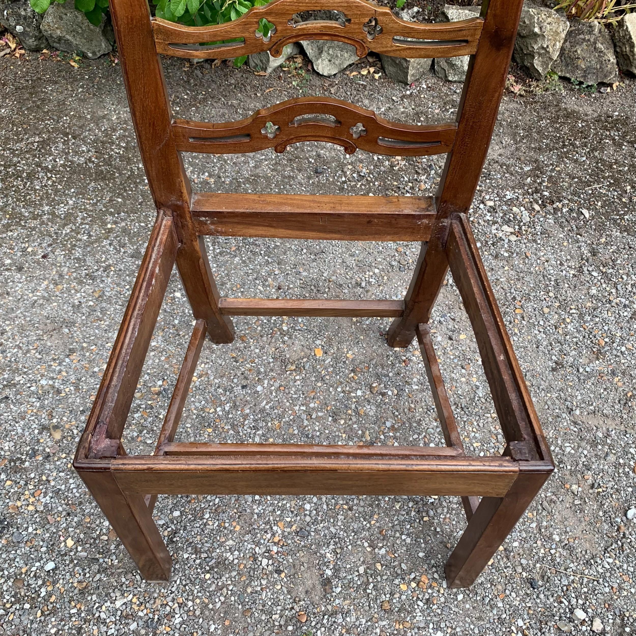 Set of Eight Mahogany Chippendale Style Ladder-Back Dining Chairs 4