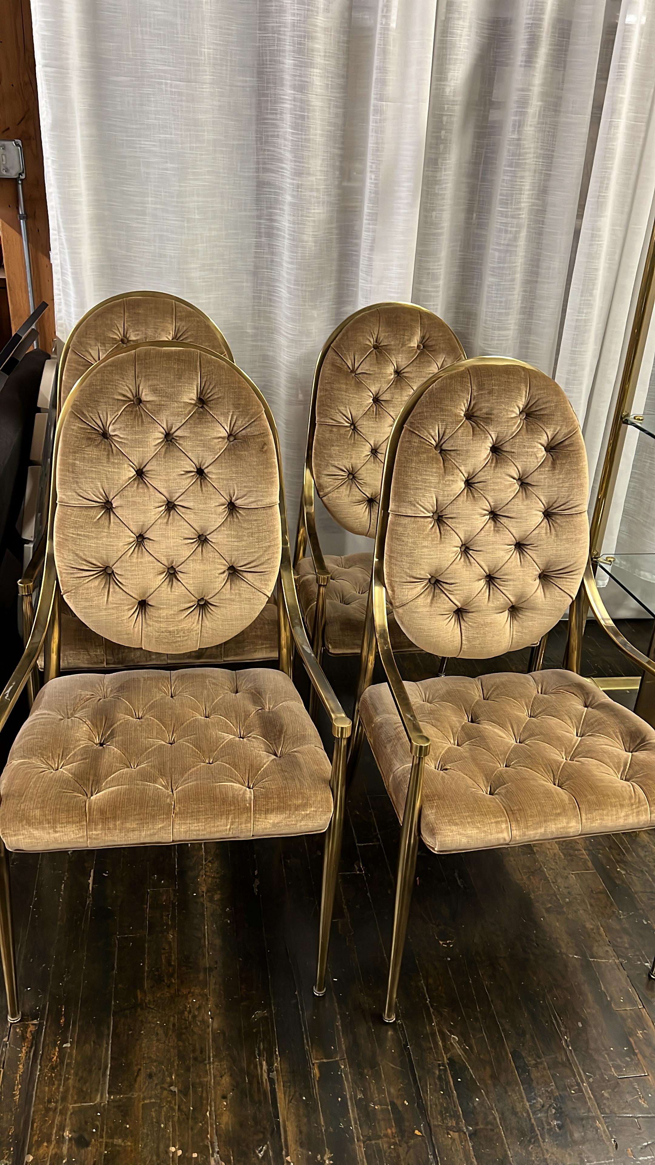 Polished Set of Eight Mid-Century Mastercraft Brass Dining Chairs with Tufted Upholstery For Sale