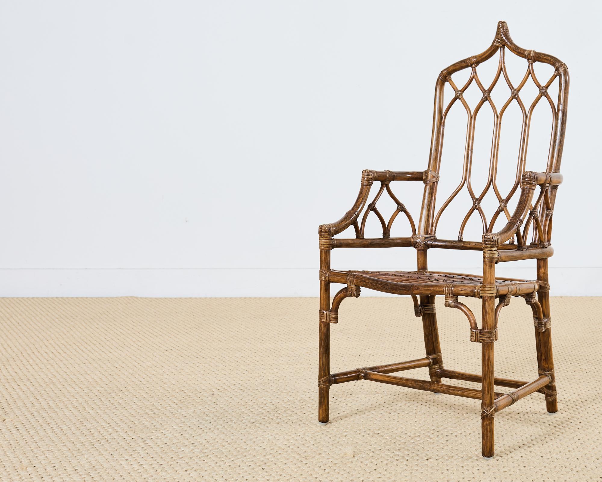 Set di otto sedie da pranzo McGuire con schienale alto in rattan a cattedrale in vendita 6