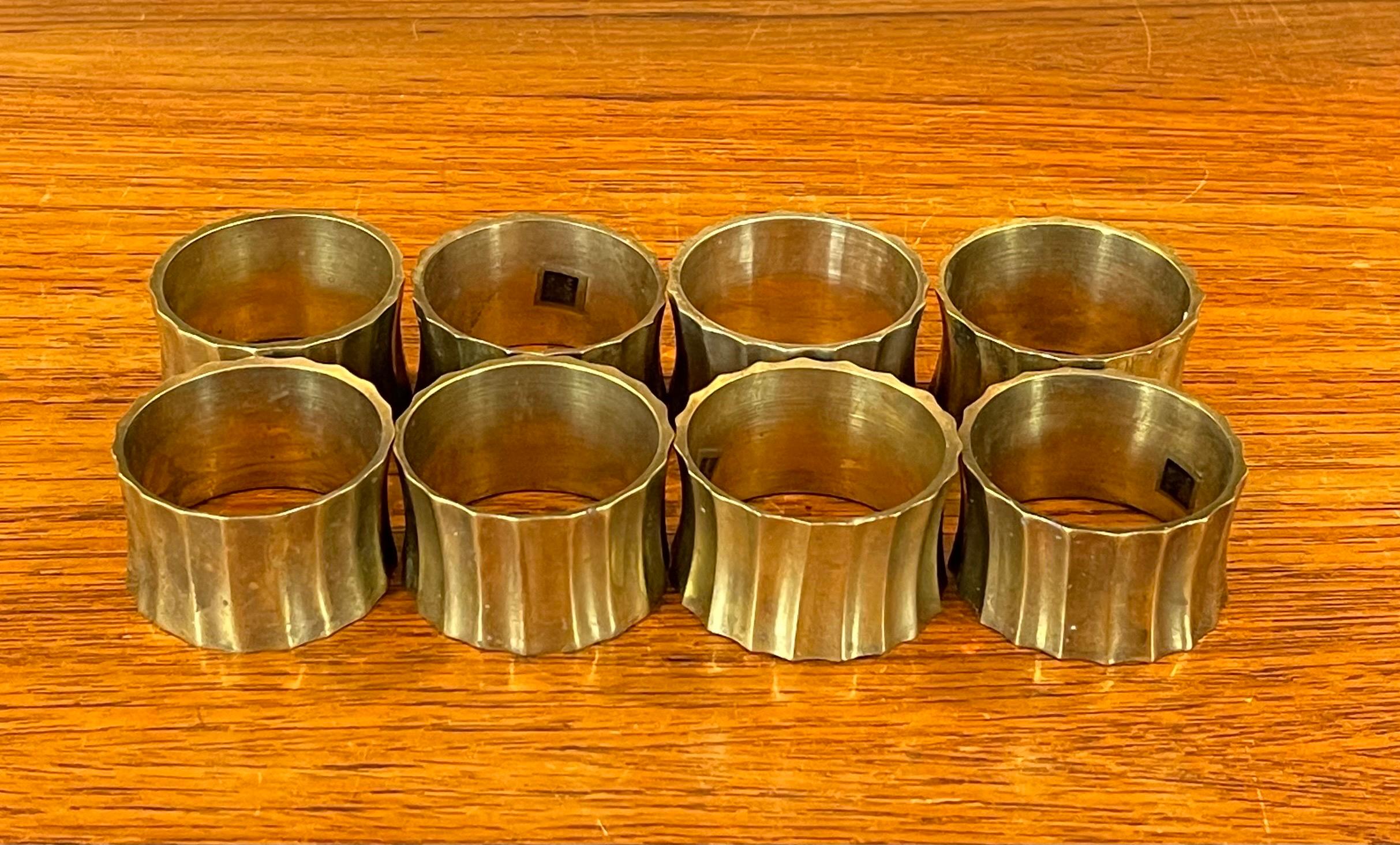 Set of Eight MCM Brass Napkin Rings For Sale 2