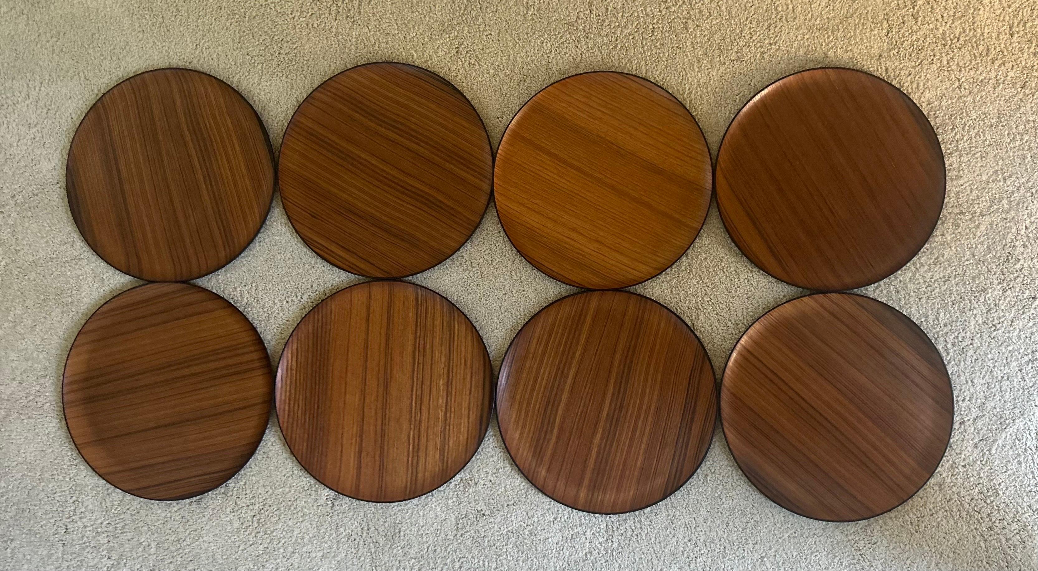Set of Eight MCM Japanese Teak Plates / Chargers by OMC In Good Condition For Sale In San Diego, CA