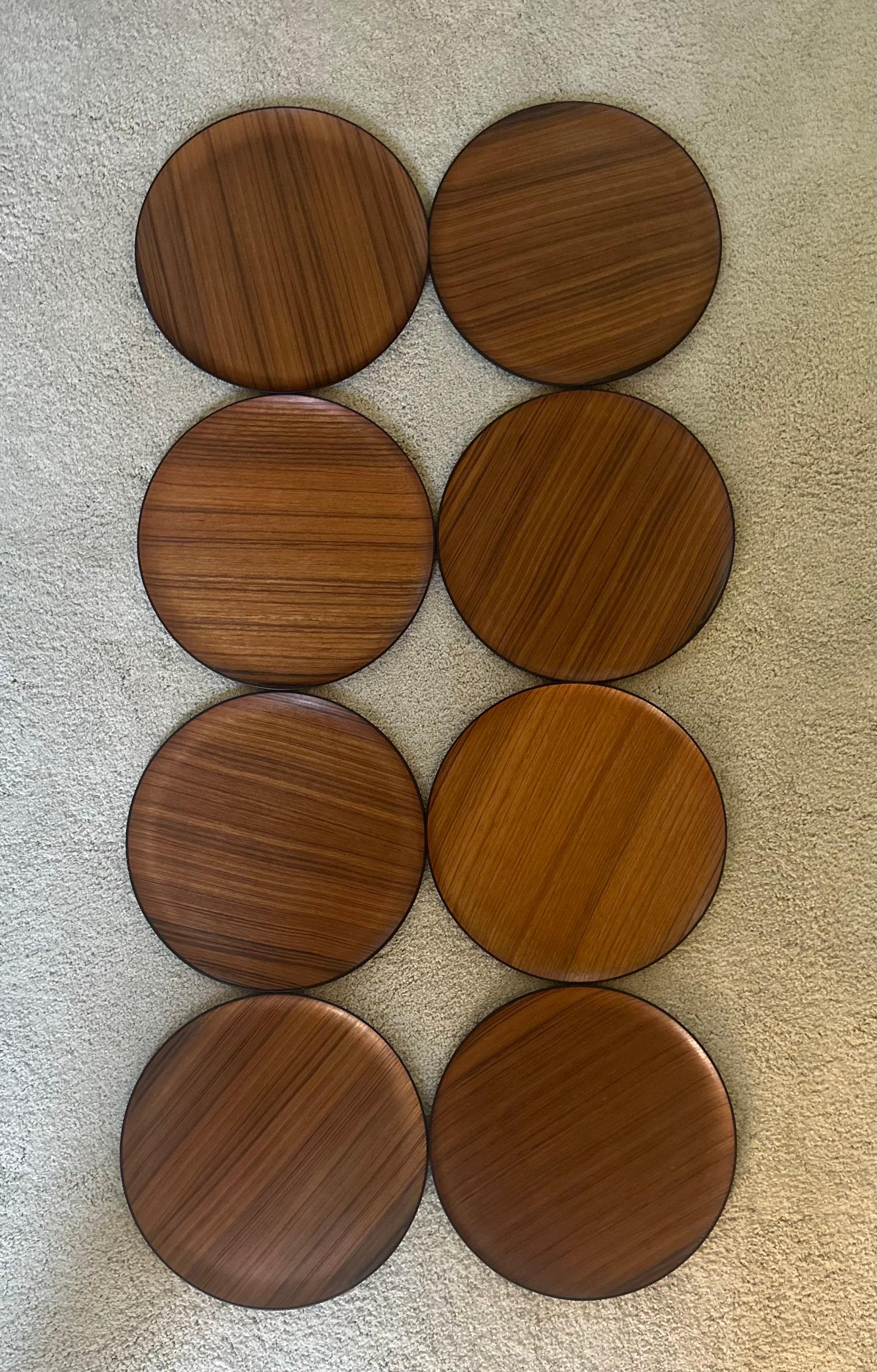 20th Century Set of Eight MCM Japanese Teak Plates / Chargers by OMC For Sale