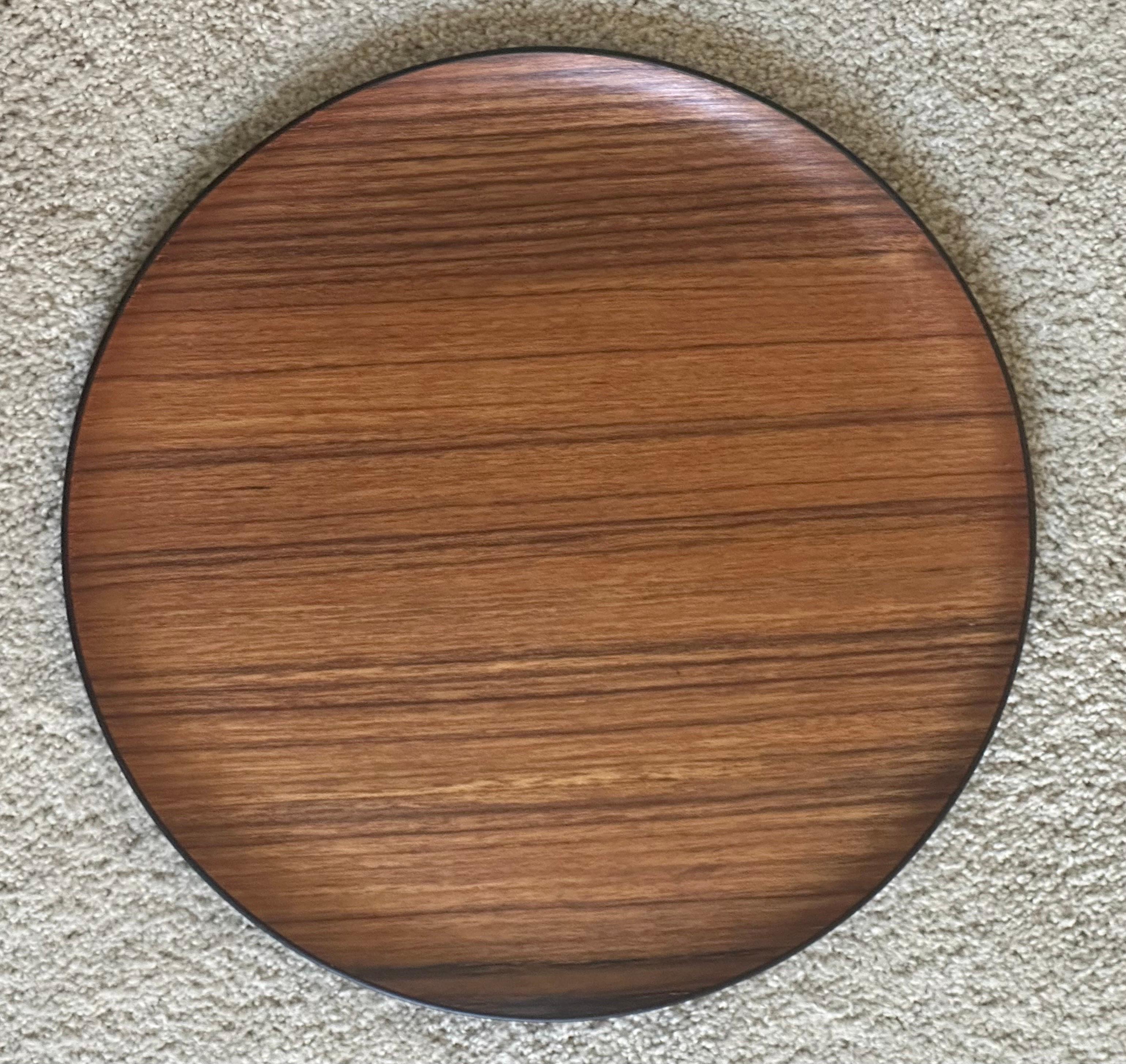 Set of Eight MCM Japanese Teak Plates / Chargers by OMC For Sale 3