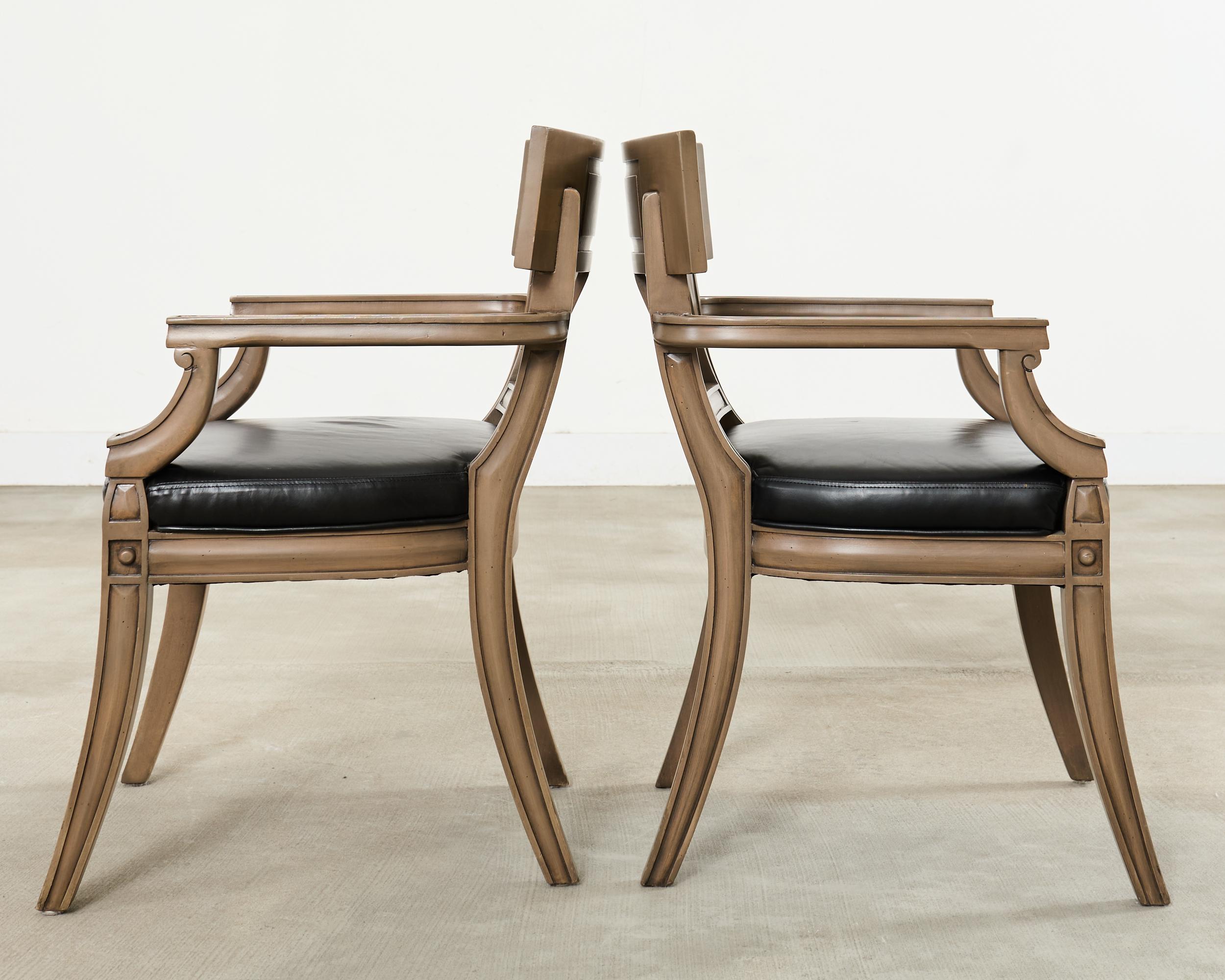 Satz von acht Michael Taylor Style Klismos Dining Armchairs im Angebot 2
