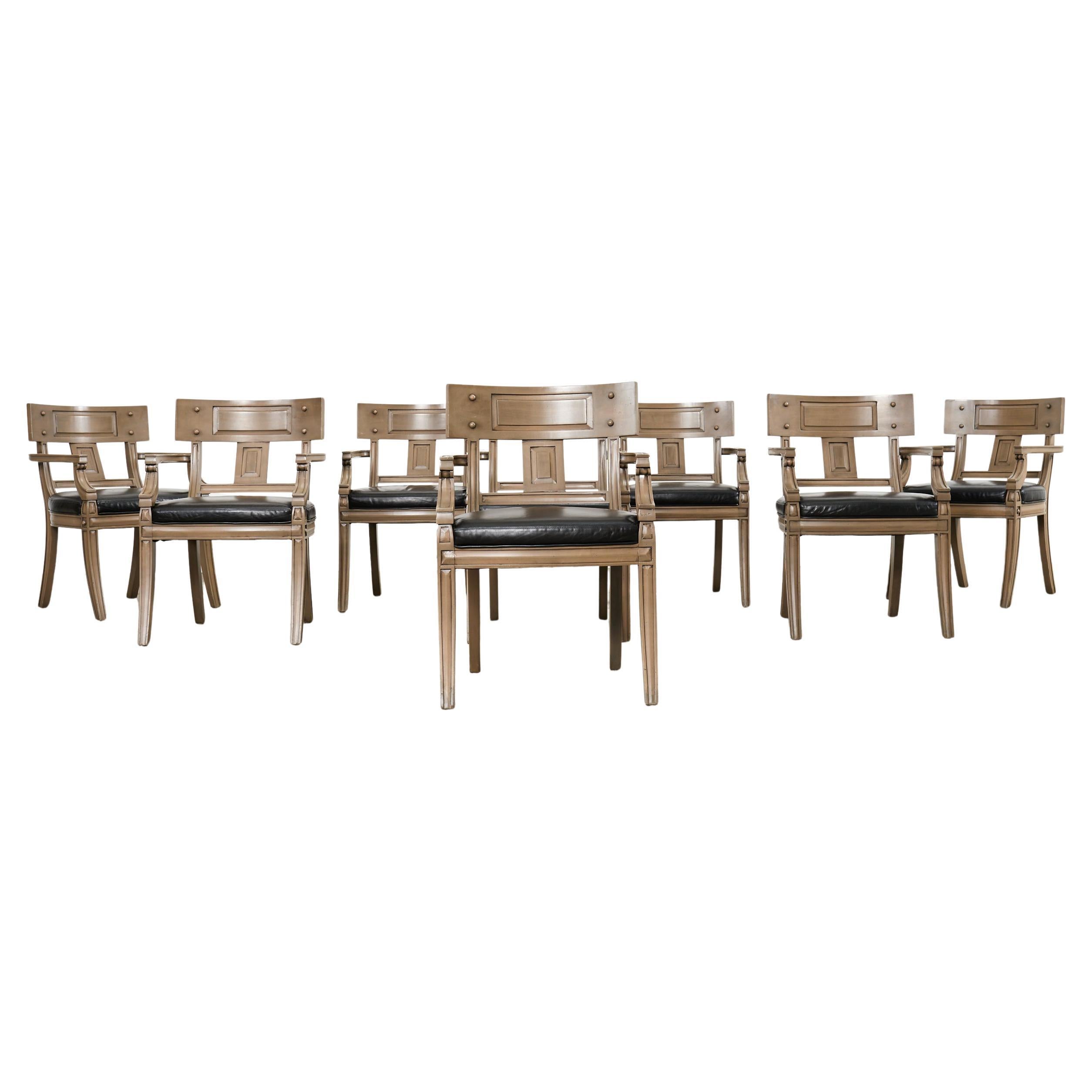 Satz von acht Michael Taylor Style Klismos Dining Armchairs