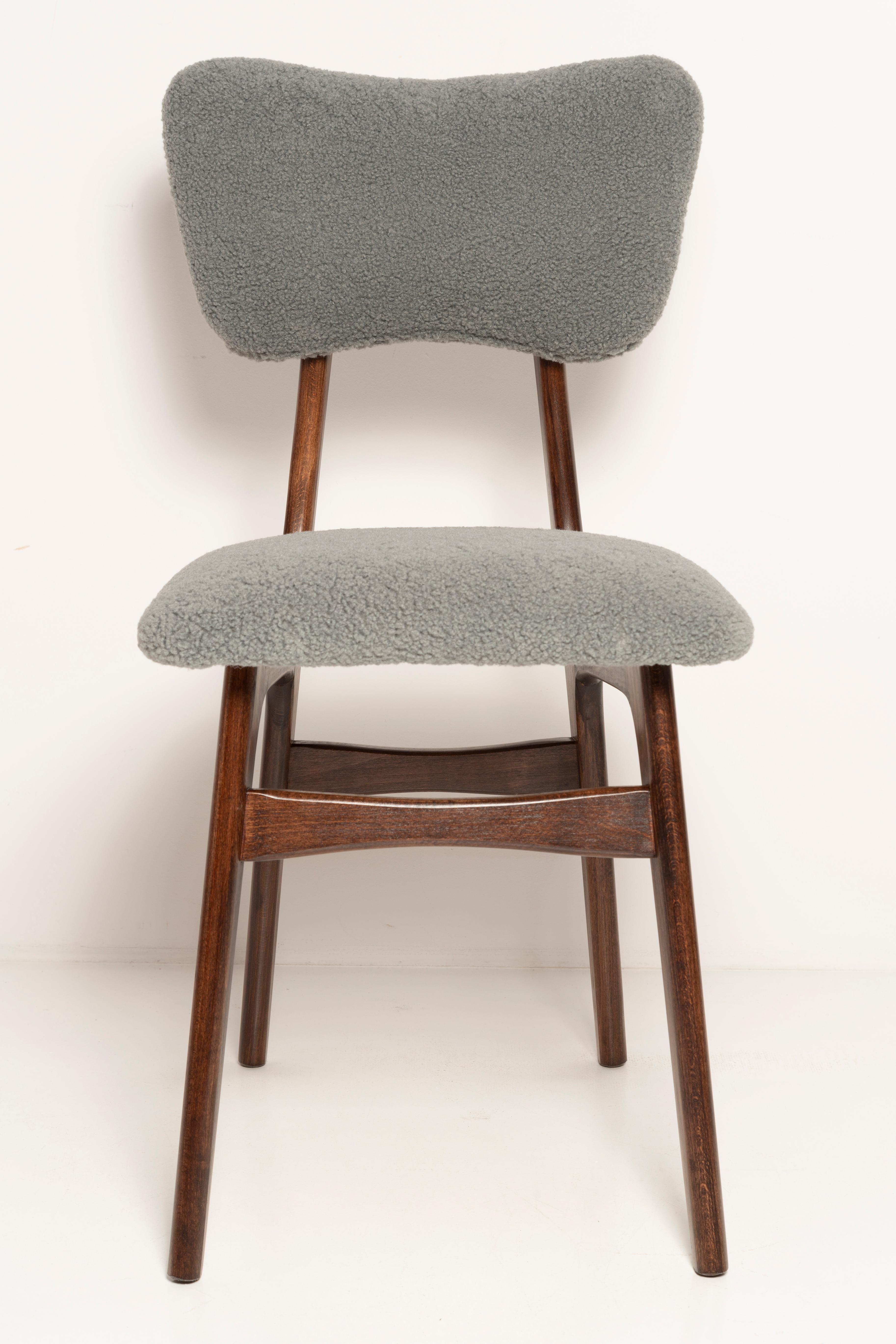 20th Century Set of Eight Mid Century Butterfly Dining Chairs, Gray Boucle, Europe, 1960s For Sale