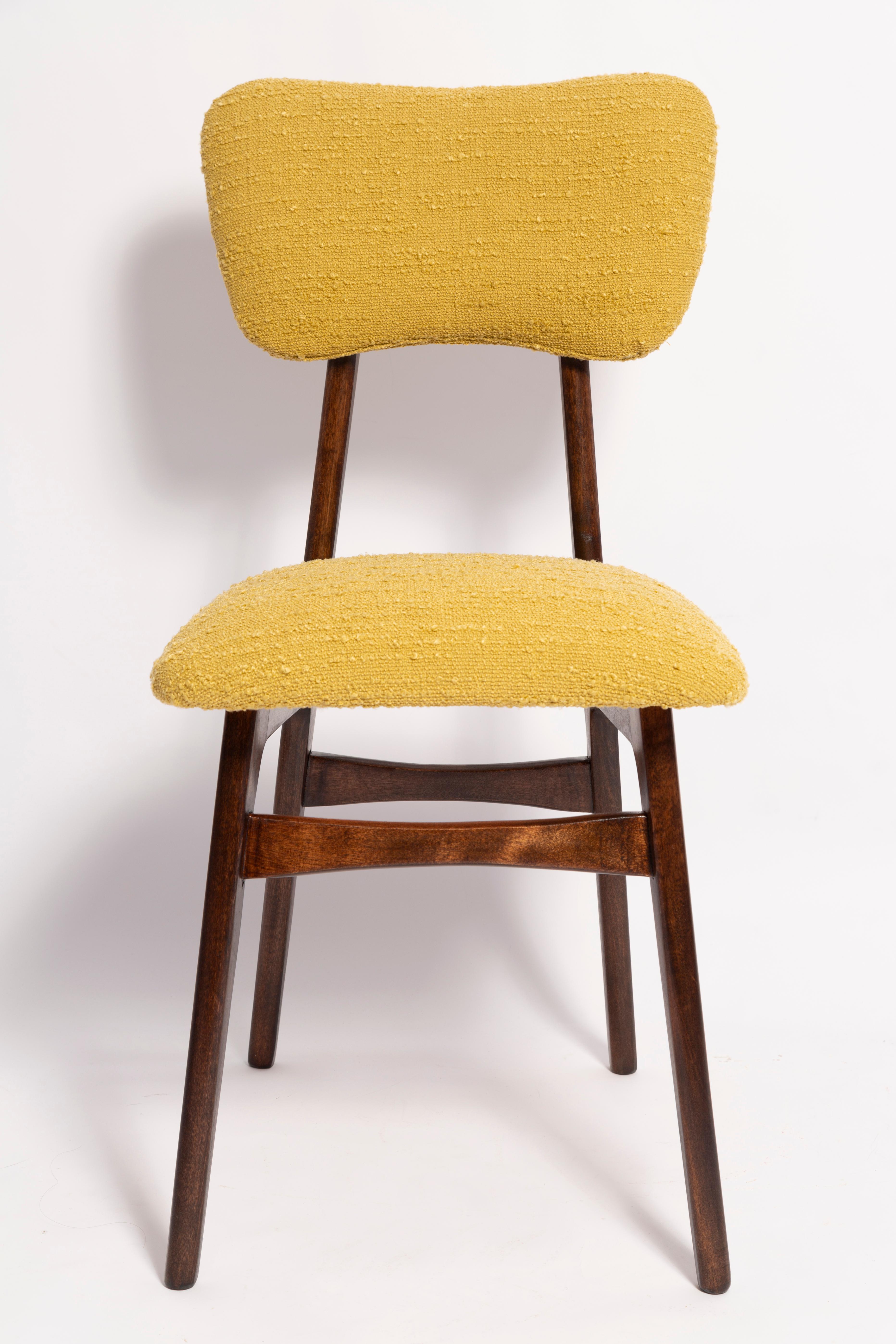 Set of Eight Mid Century Butterfly Dining Chairs, Yellow Boucle, Europe, 1960s For Sale 2