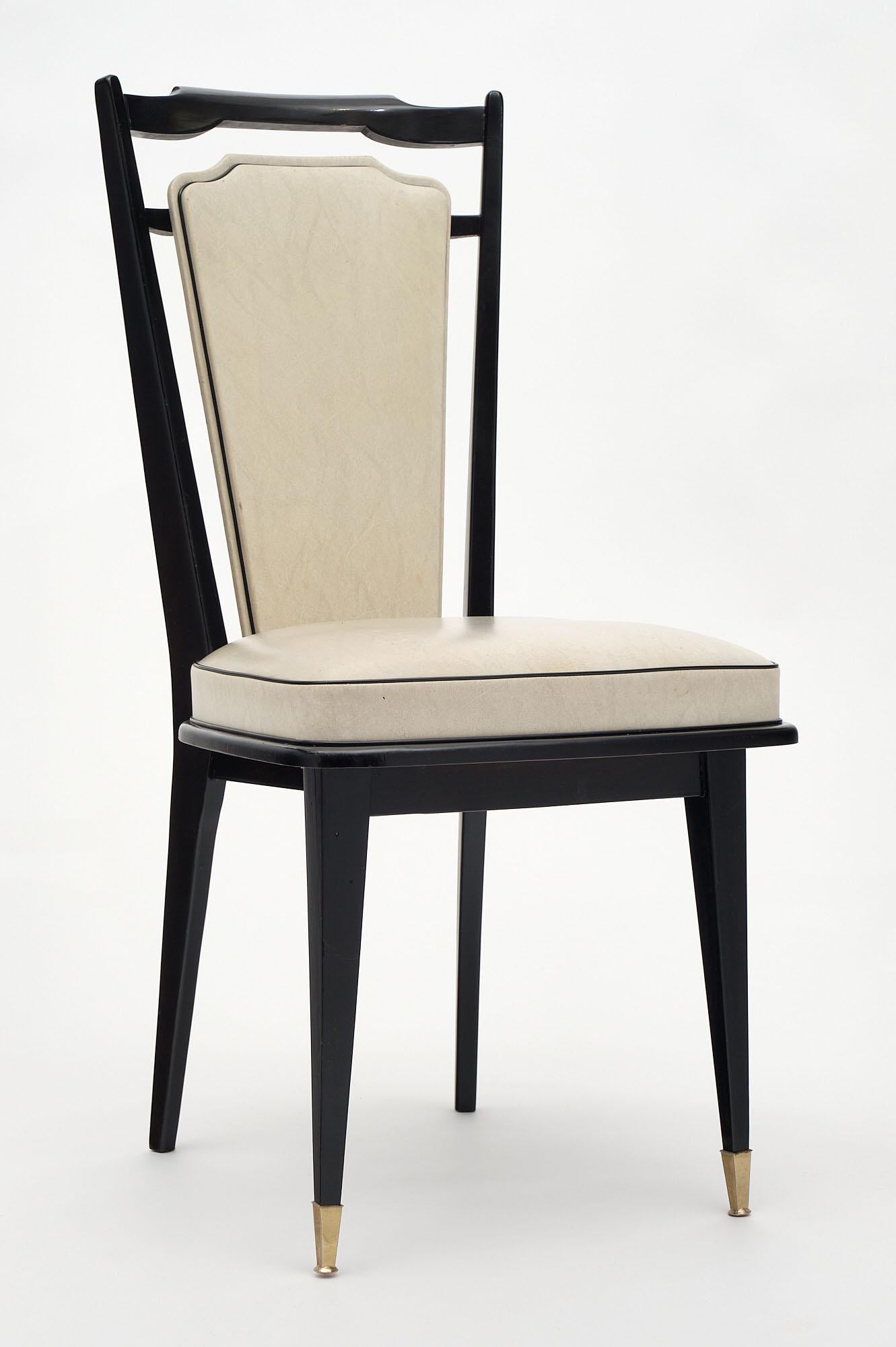 Mid-Century Modern Set of Eight Mid-Century Dining Chairs