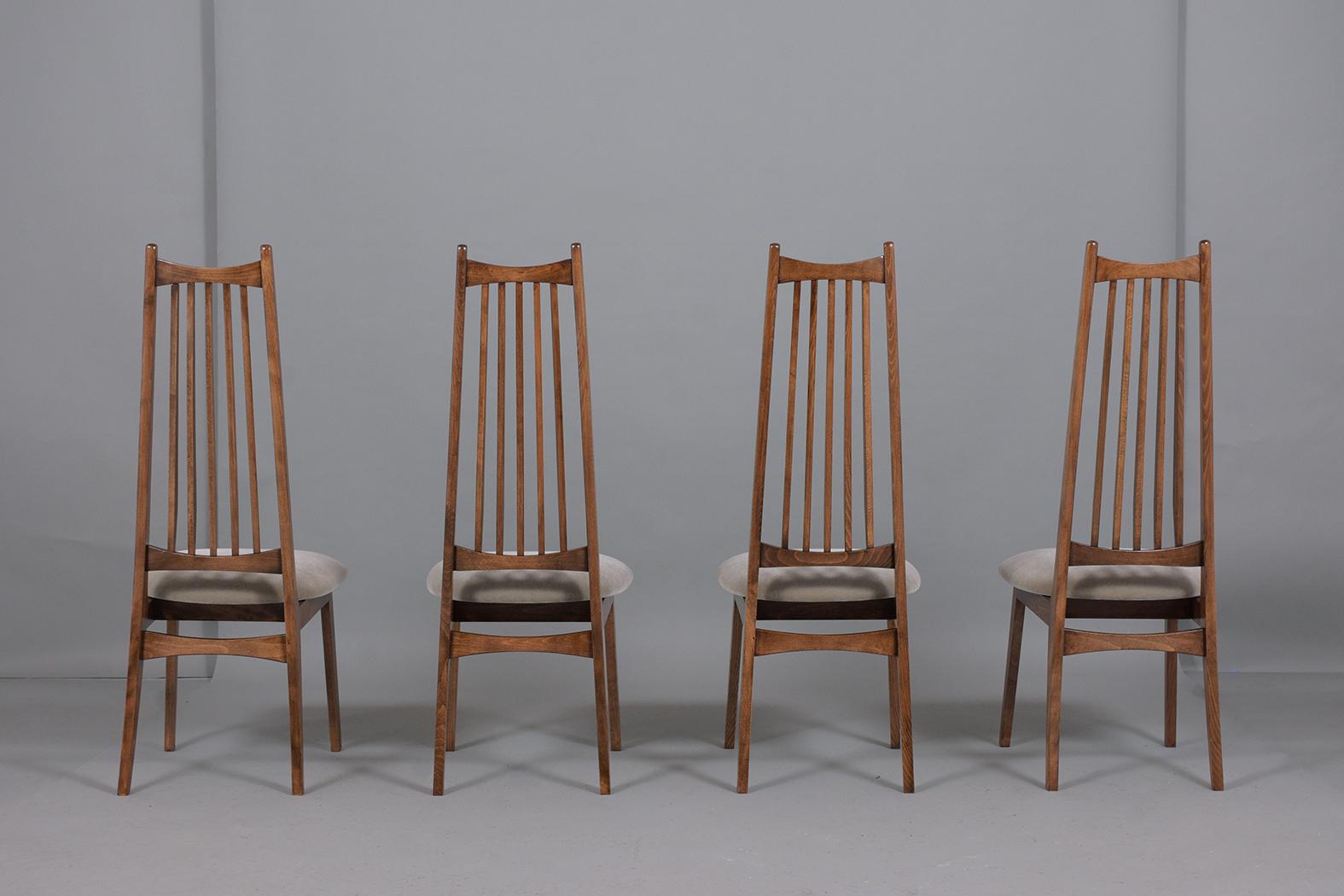 Vintage Set of Eight Mid-Century Dining Chairs 5
