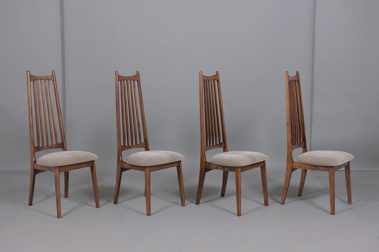 Mohair Vintage Set of Eight Mid-Century Dining Chairs