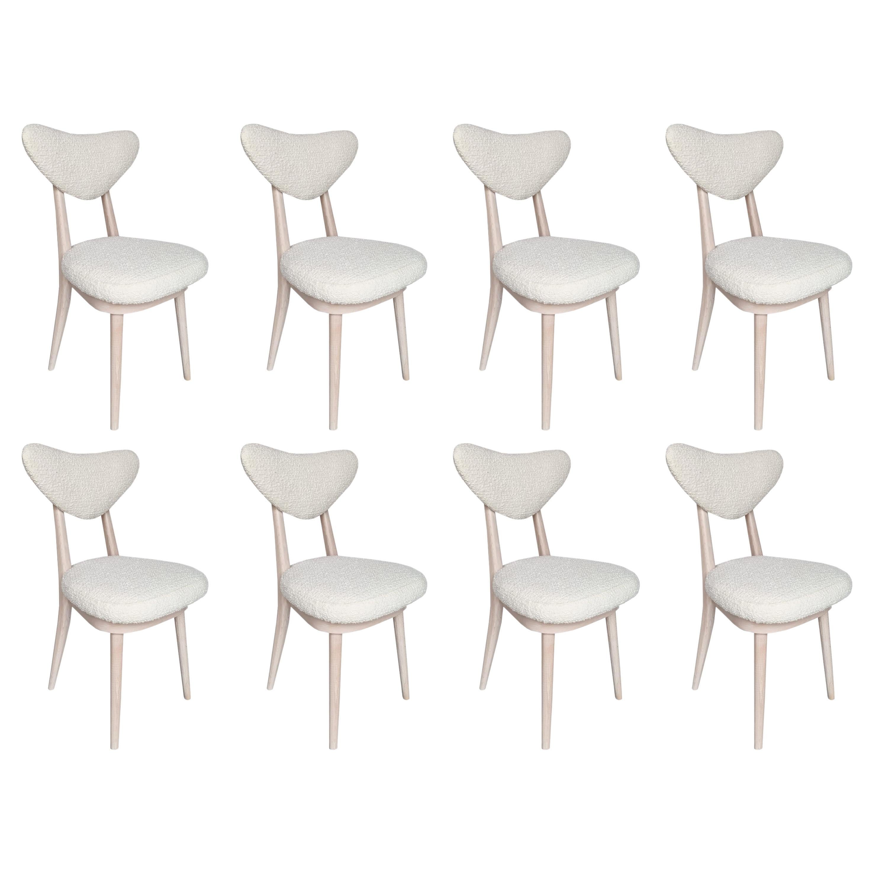 Ensemble de huit chaises en forme de cœur du milieu du siècle dernier, tissu bouclé blanc, Europe, années 1960 en vente