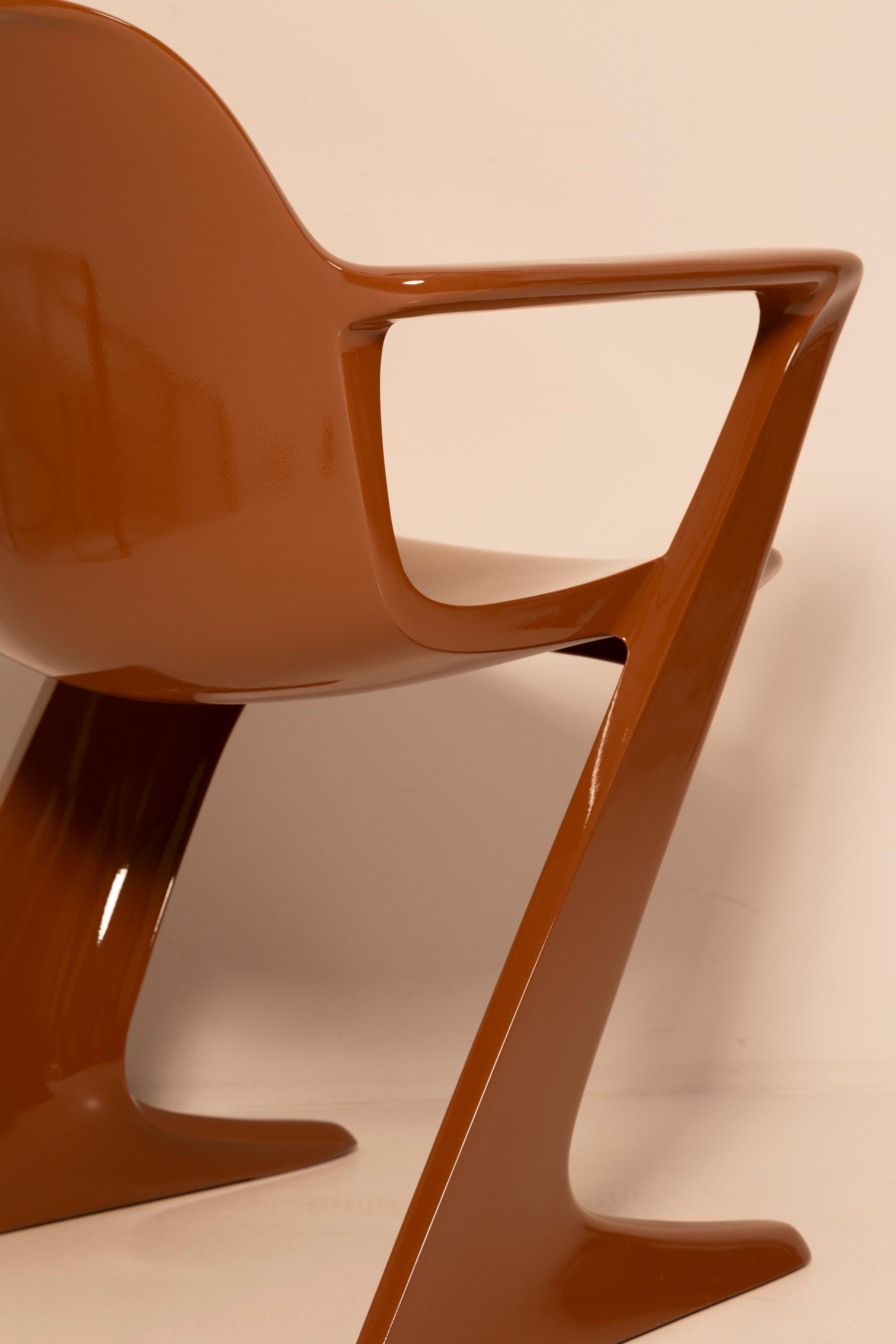 Ensemble de huit chaises Kangourou du milieu du siècle Mocha Pantone, Ernst Moeckl, Allemagne en vente 2
