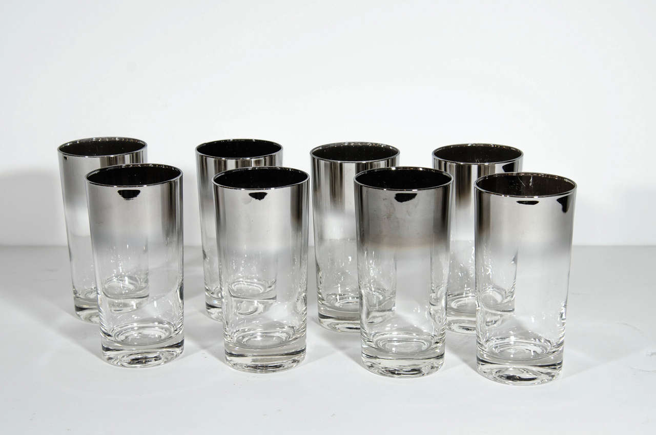 Set of eight vintage Dorothy Thorpe highball or tumbler barware glasses with silver overlay rims. Iconic design featuring hues of gradient silver with ombre effect along the top of the glasses.