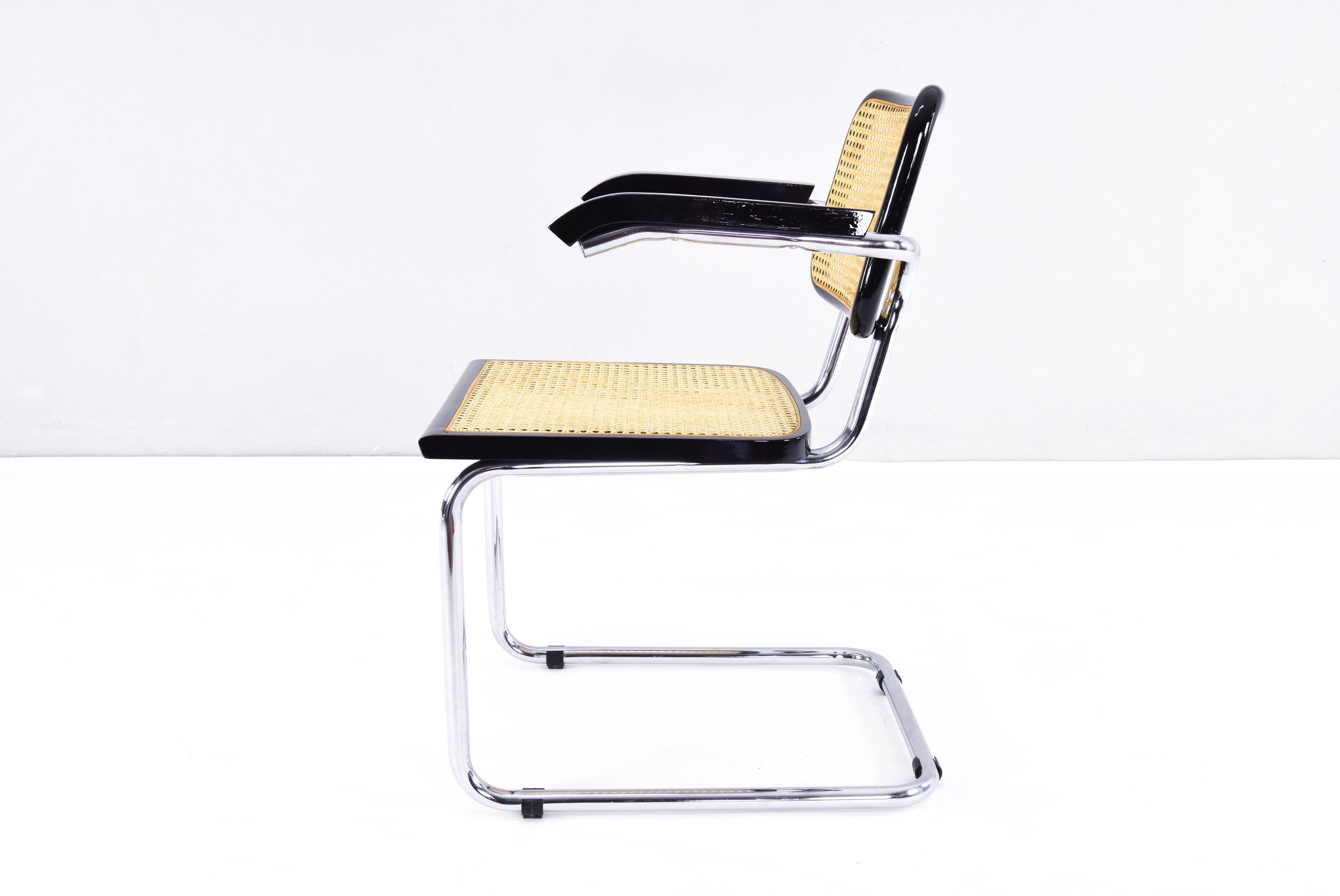 Set of Eight Mid-Century Modern Marcel Breuer B64 Cesca Chairs, Italy, 1970s 2