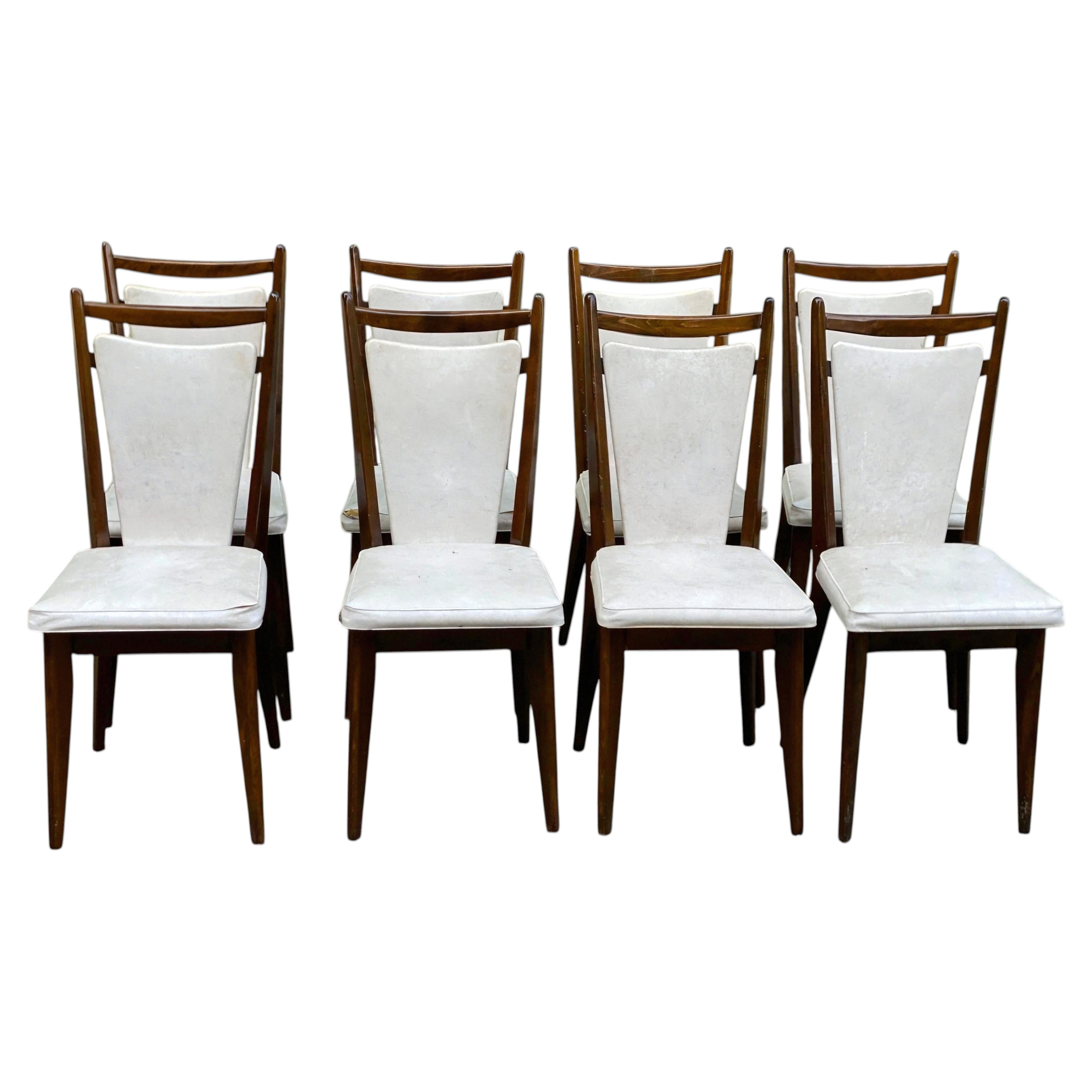 Set di otto sedie da pranzo in noce con schienale alto in stile Mid-Century Modern, anni ’60