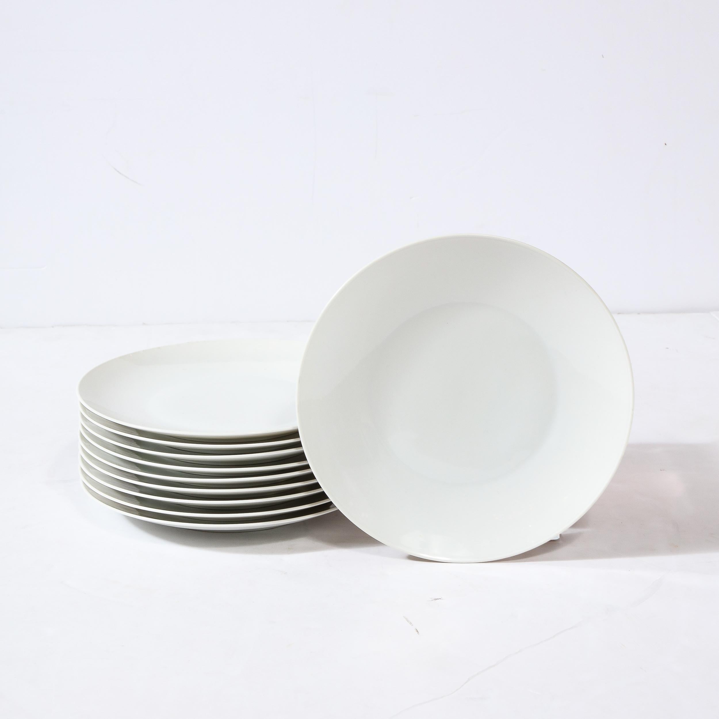 Set of Eight Mid-Century Modernist Porcelain Dinner Plates by Rosenthal, Germany In Excellent Condition In New York, NY