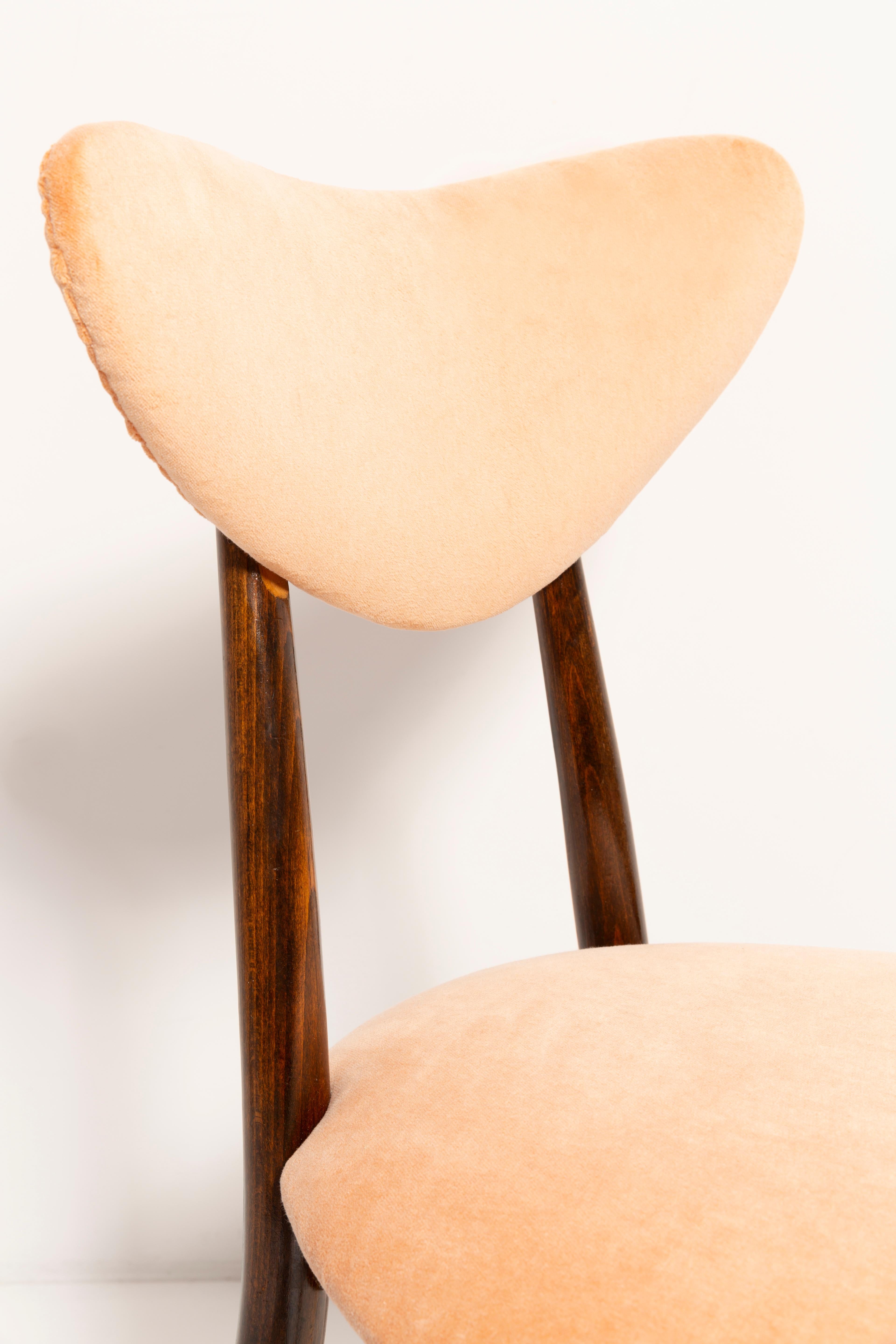 Mid-Century Modern Set of Eight Mid-Century Orange Cotton-Velvet Heart Chairs, Europe, 1960s For Sale