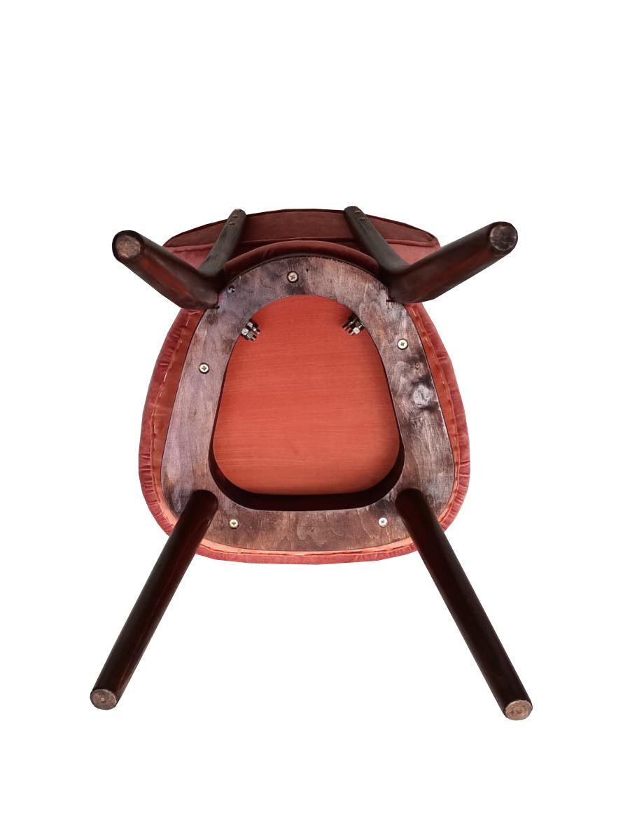 Set of Eight Mid Century Orange Velvet, Walnut Wood, Heart Chairs, Poland, 1960s For Sale 1