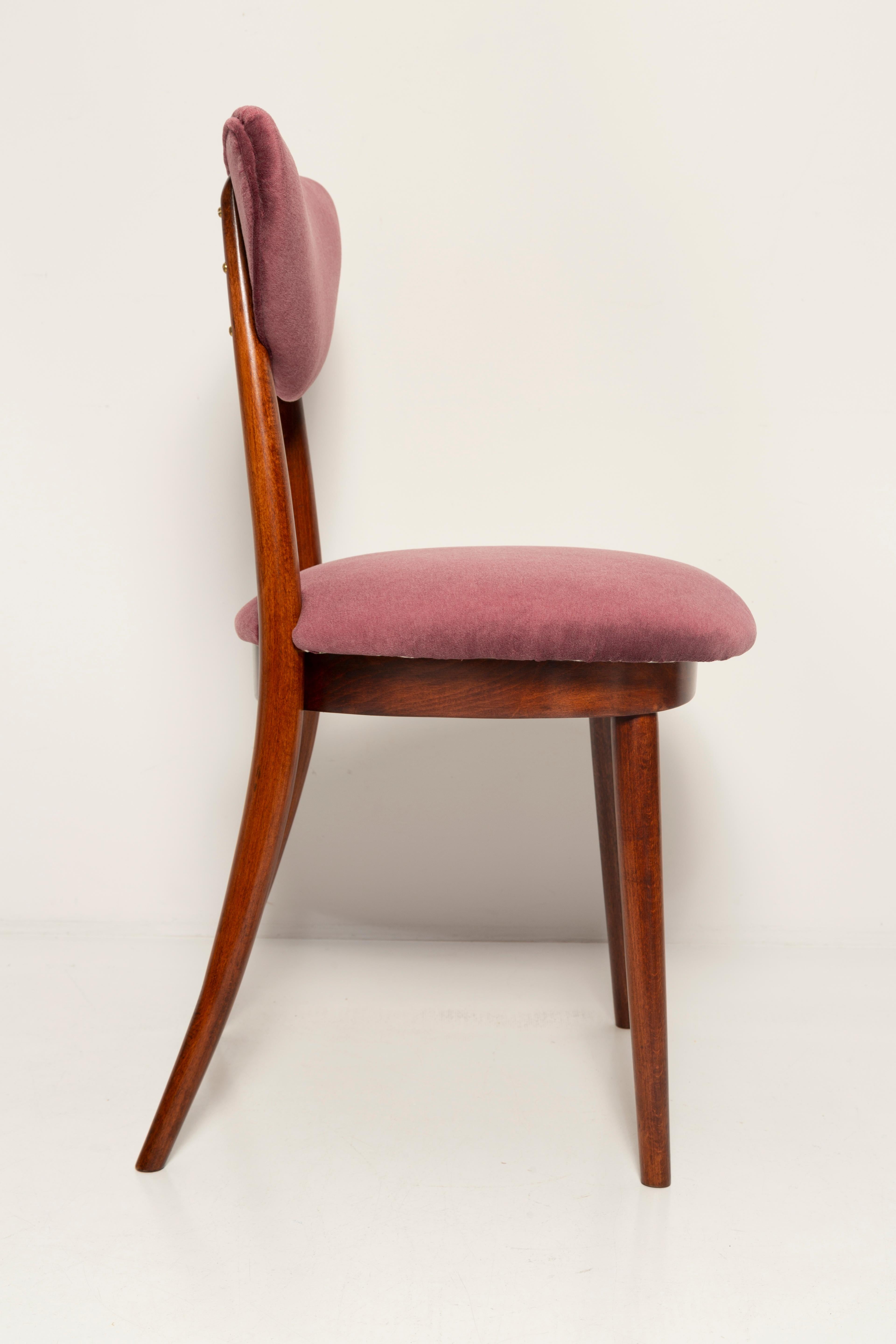 Set of Eight Midcentury Plum Violet Velvet Heart Chairs, Europe, 1960s For Sale 3
