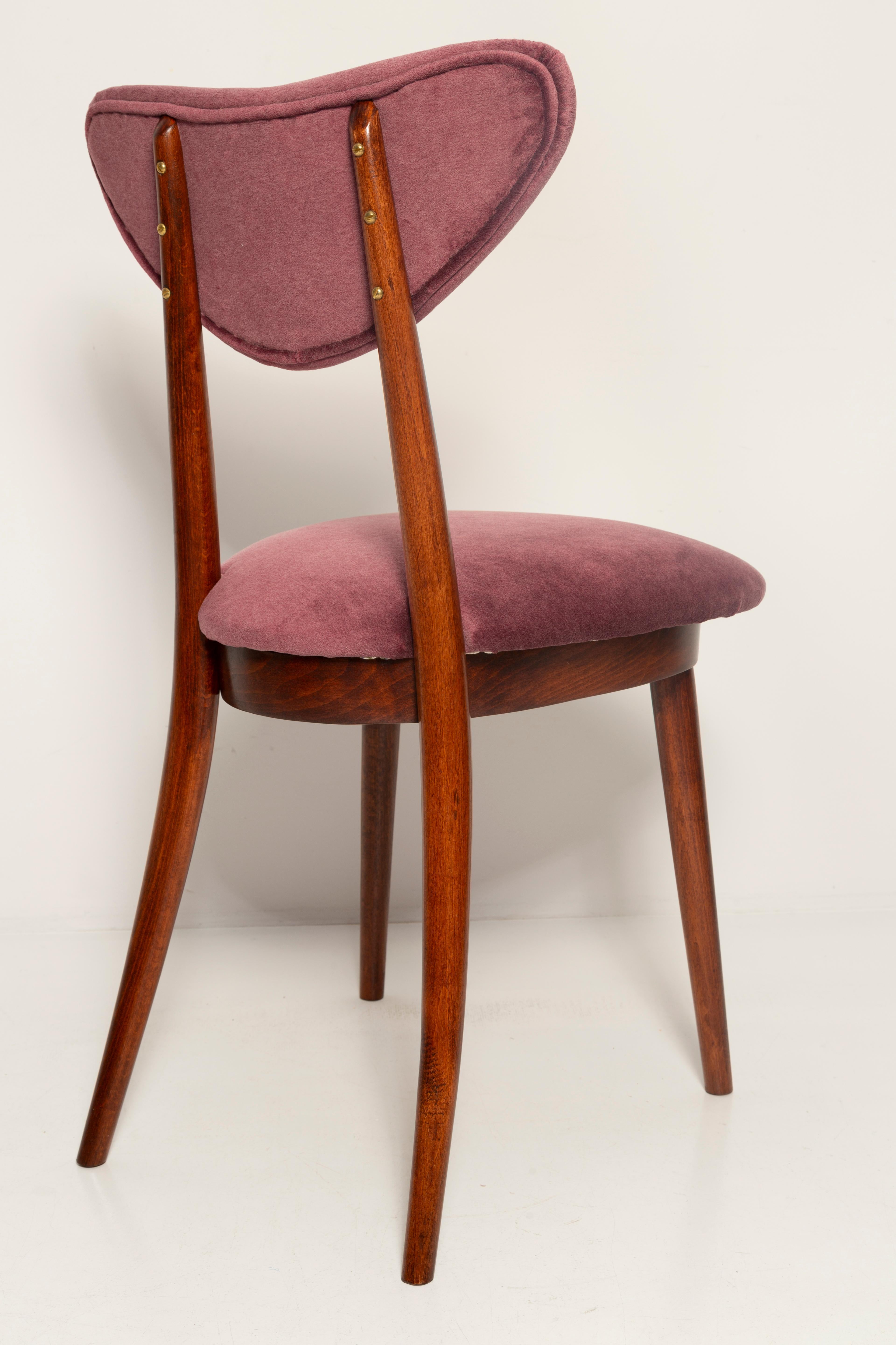 Set of Eight Midcentury Plum Violet Velvet Heart Chairs, Europe, 1960s For Sale 4