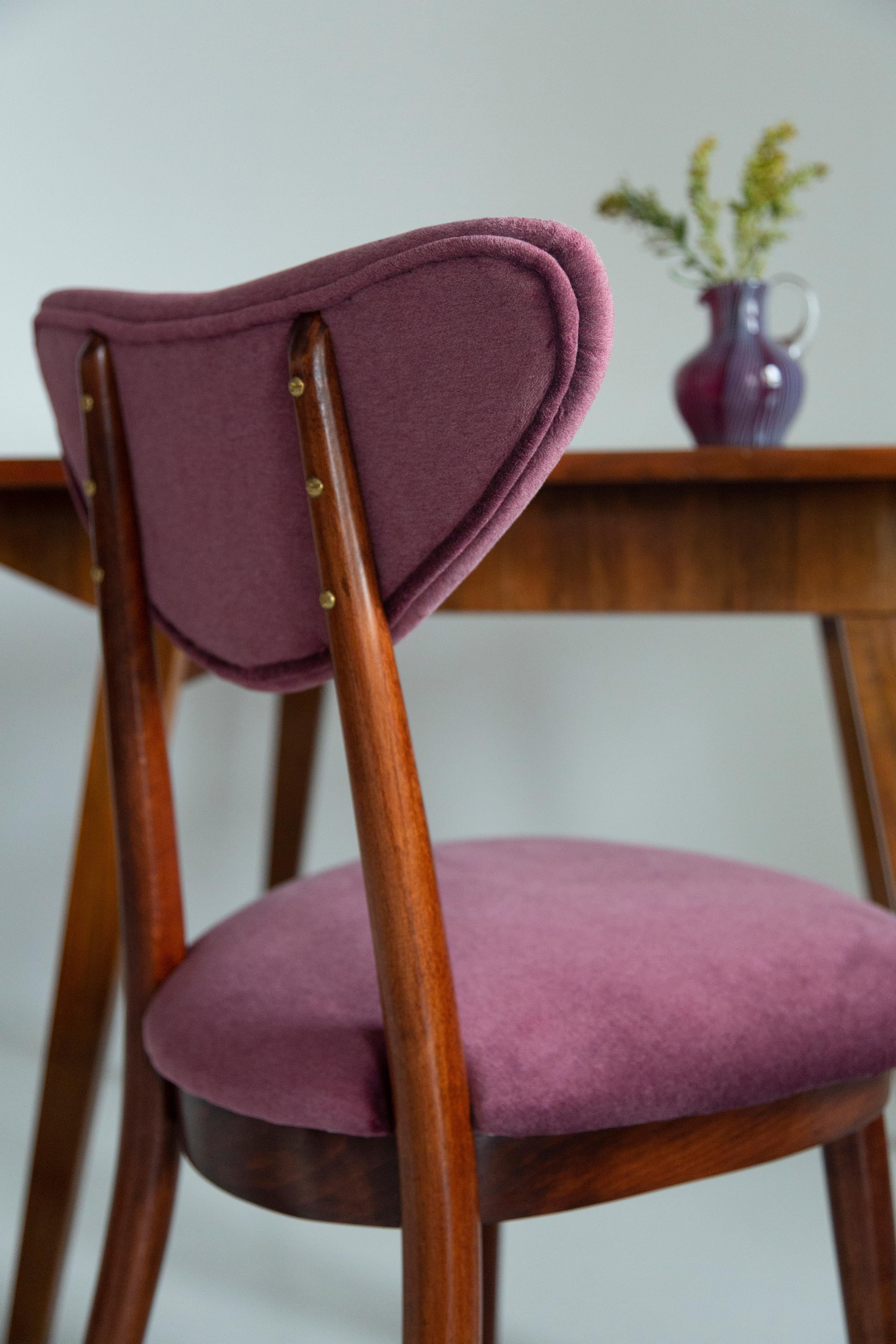 Mid-Century Modern Set of Eight Midcentury Plum Violet Velvet Heart Chairs, Europe, 1960s For Sale