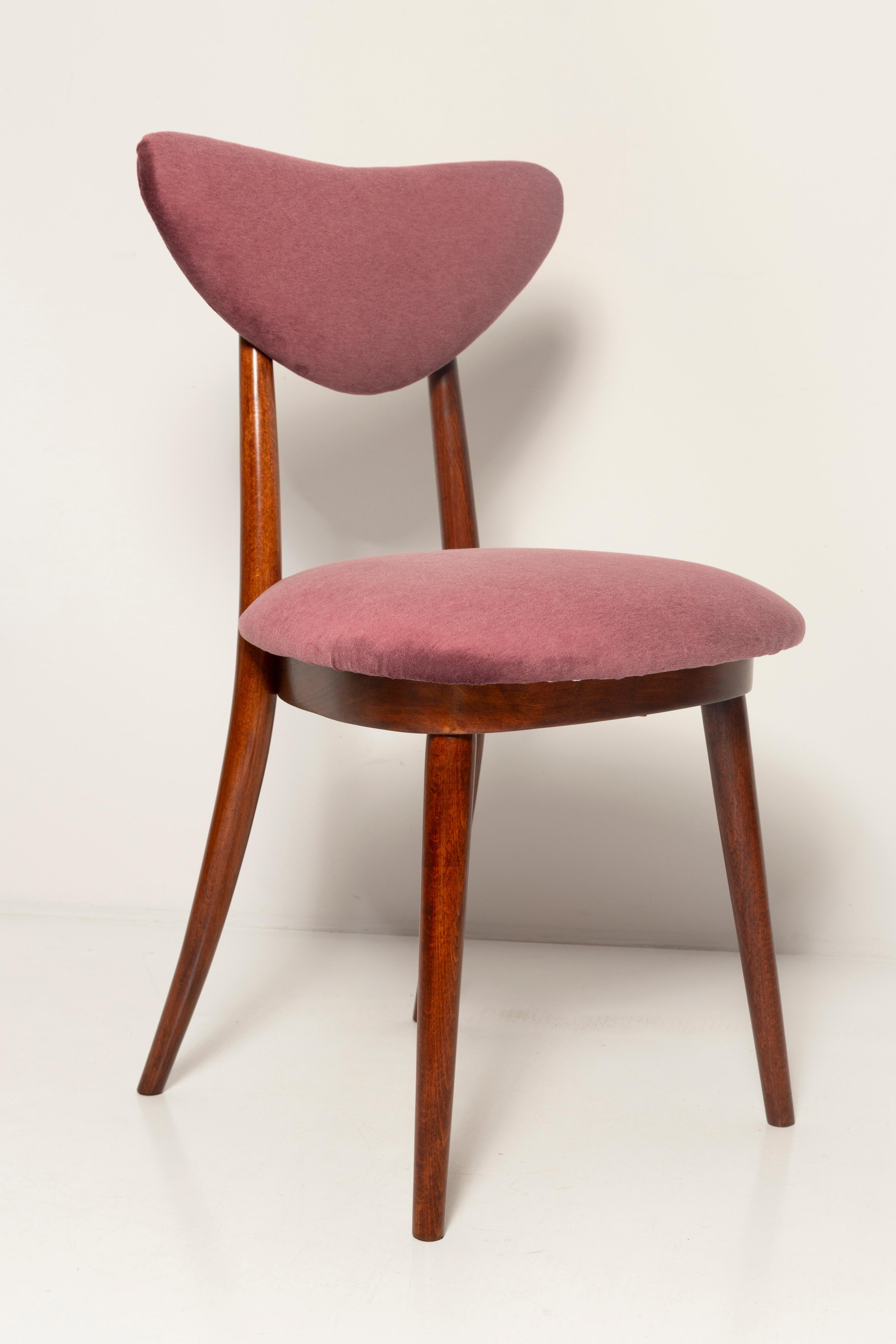 Hand-Crafted Set of Eight Midcentury Plum Violet Velvet Heart Chairs, Europe, 1960s For Sale