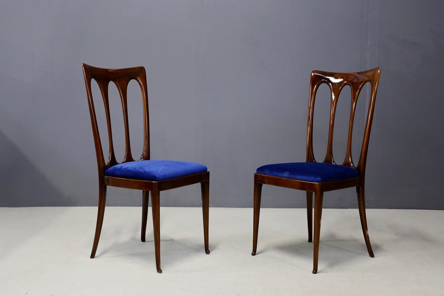 Set of Eight Midcentury Chairs by William Ulrich Restored in Blue Velvet, 1950s 2