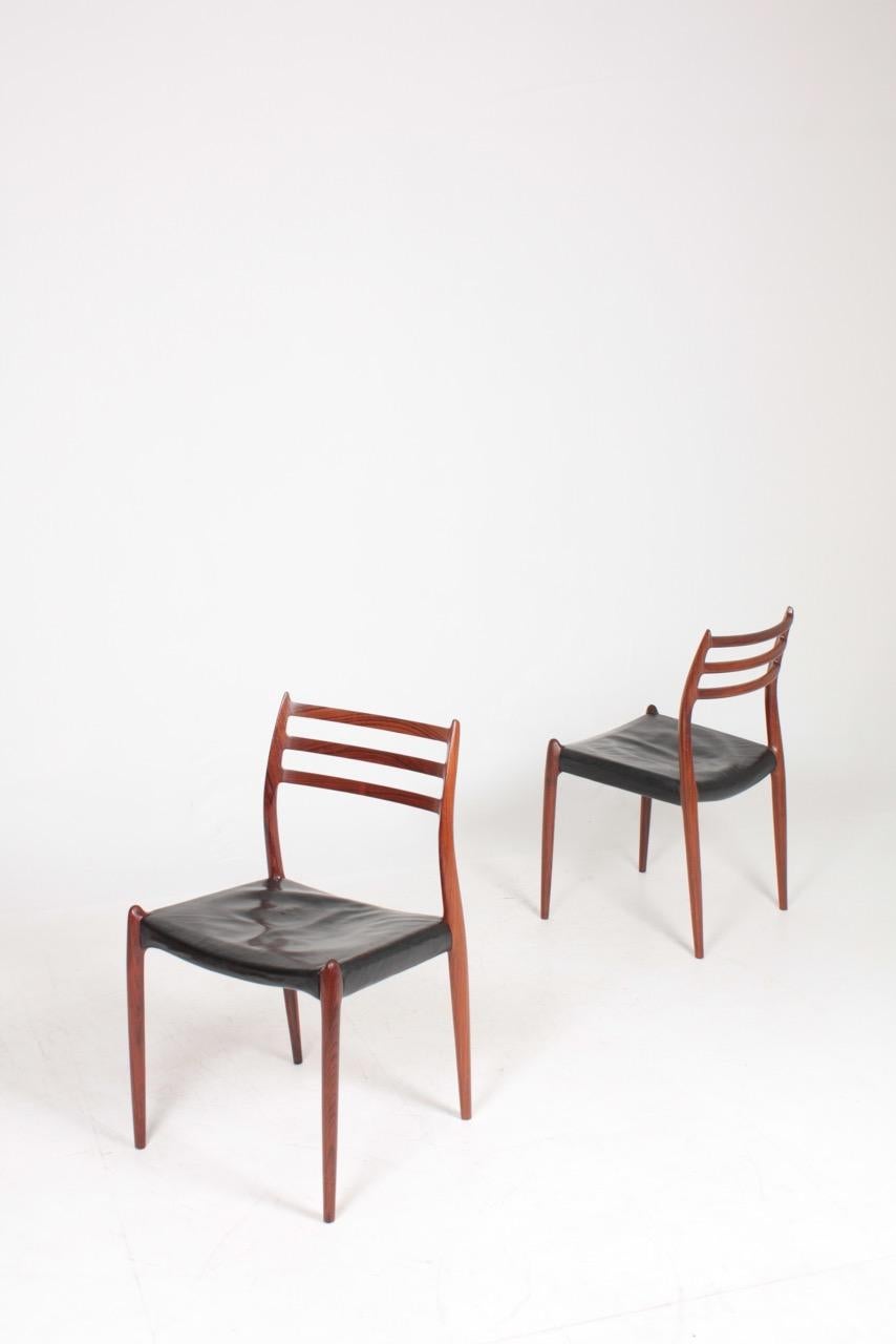 Set of Eight Midcentury Dining Chairs in Rosewood byMøller, Danish Design, 1960s 5