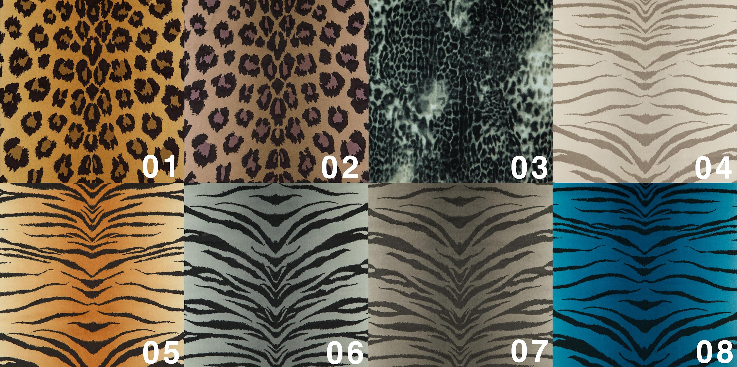 Set of Eight Midcentury Leopard Print Velvet Dante Armchairs, H. Lis, 1960s For Sale 3