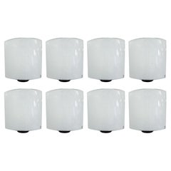 Set di otto lampade in vetro di Murano color bianco latte di Leucos. Italia, anni '60.