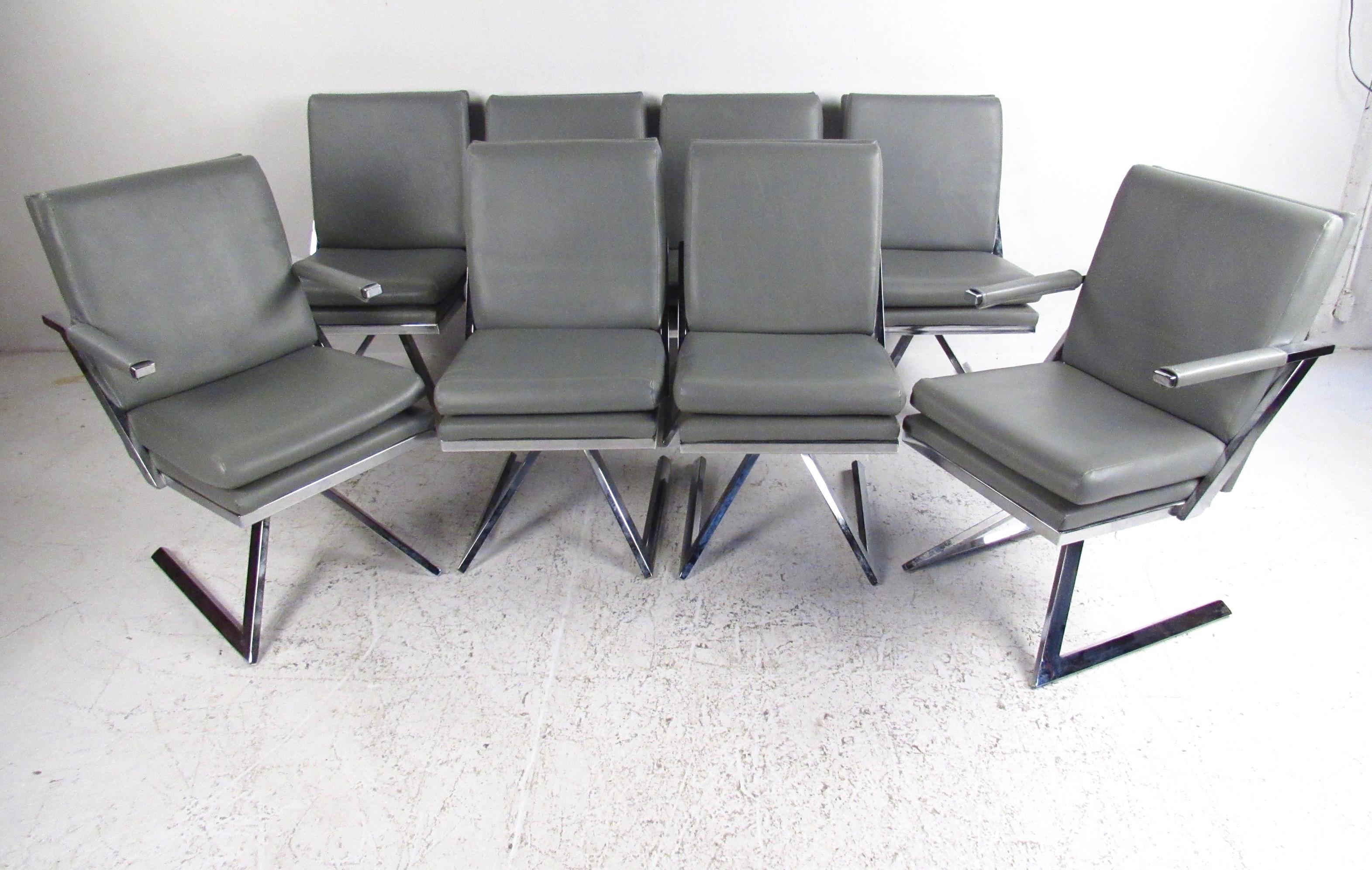 American Set of Eight Modern Swivel Dining Chairs