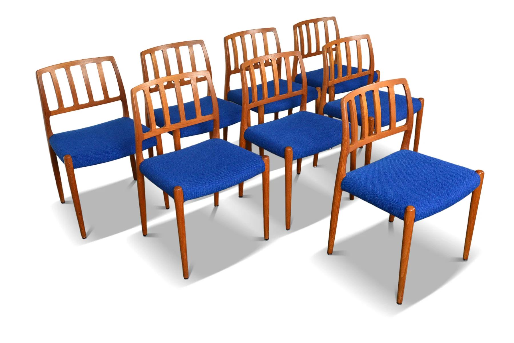 Mid-Century Modern Set of Eight Moller Model 83 Dining Chairs in Teak For Sale