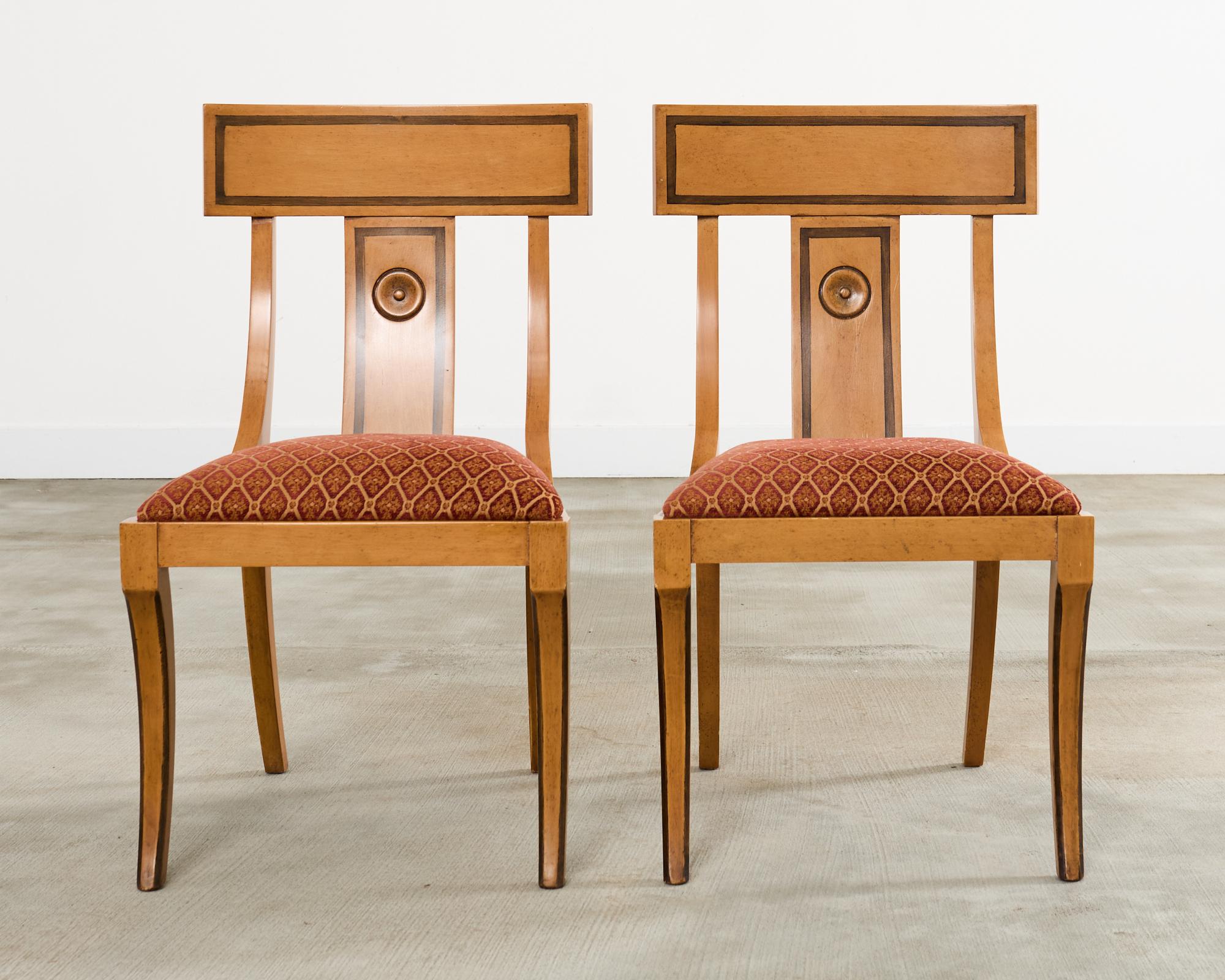 Set of Eight Neoclassical Style Klismos Dining Chairs In Good Condition For Sale In Rio Vista, CA