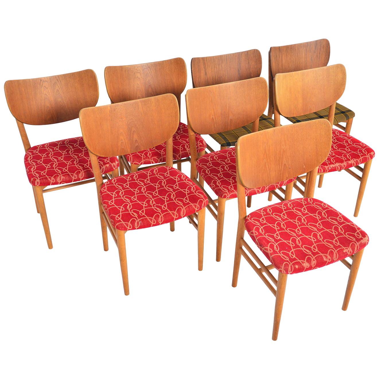 Set of Eight Niels and Eva Koppel Shield Back Midcentury Dining Chairs in Teak