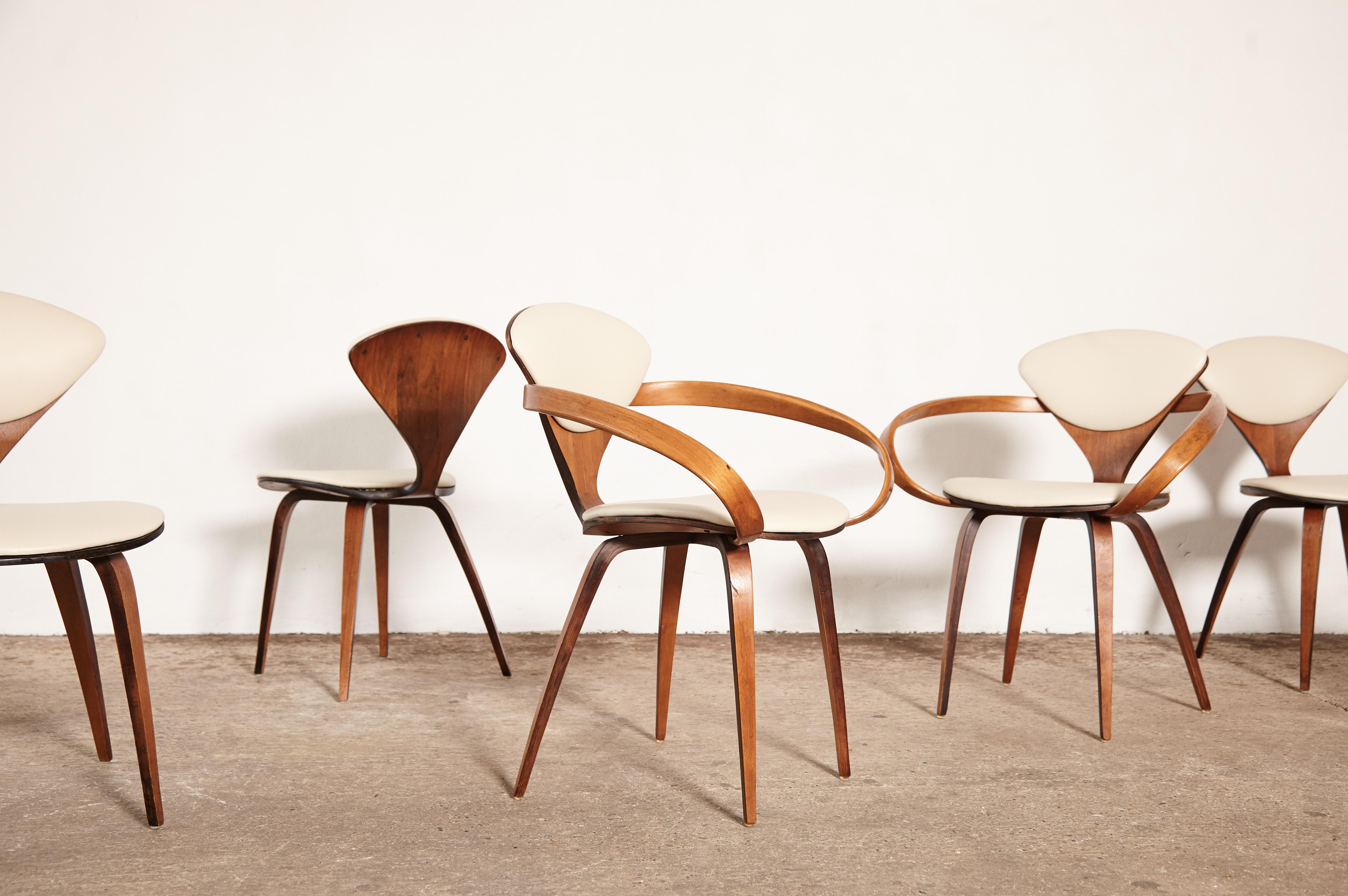 20th Century Set of Eight Norman Cherner Dining Chairs, Plycraft, USA, 1960s