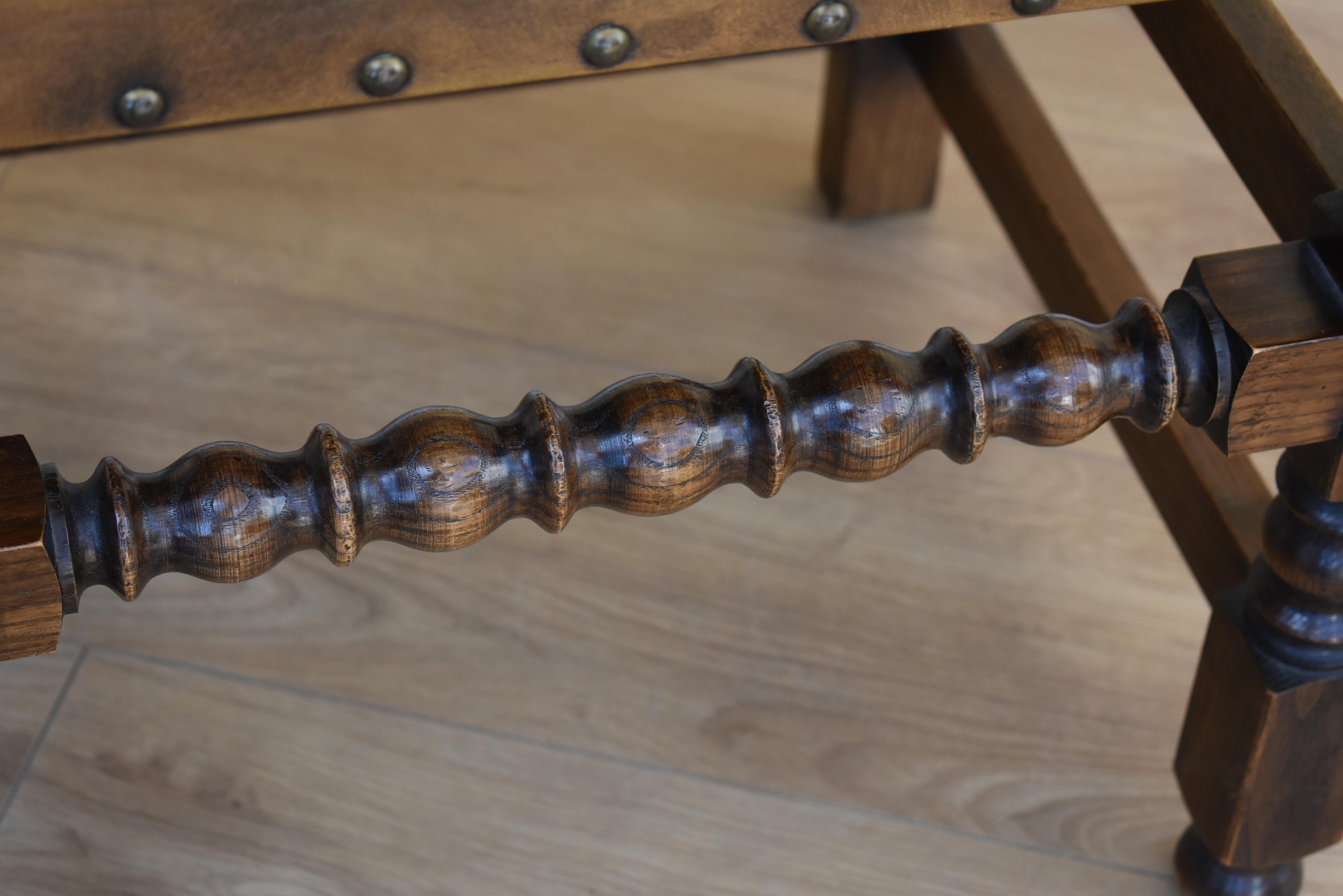 cromwellian chair