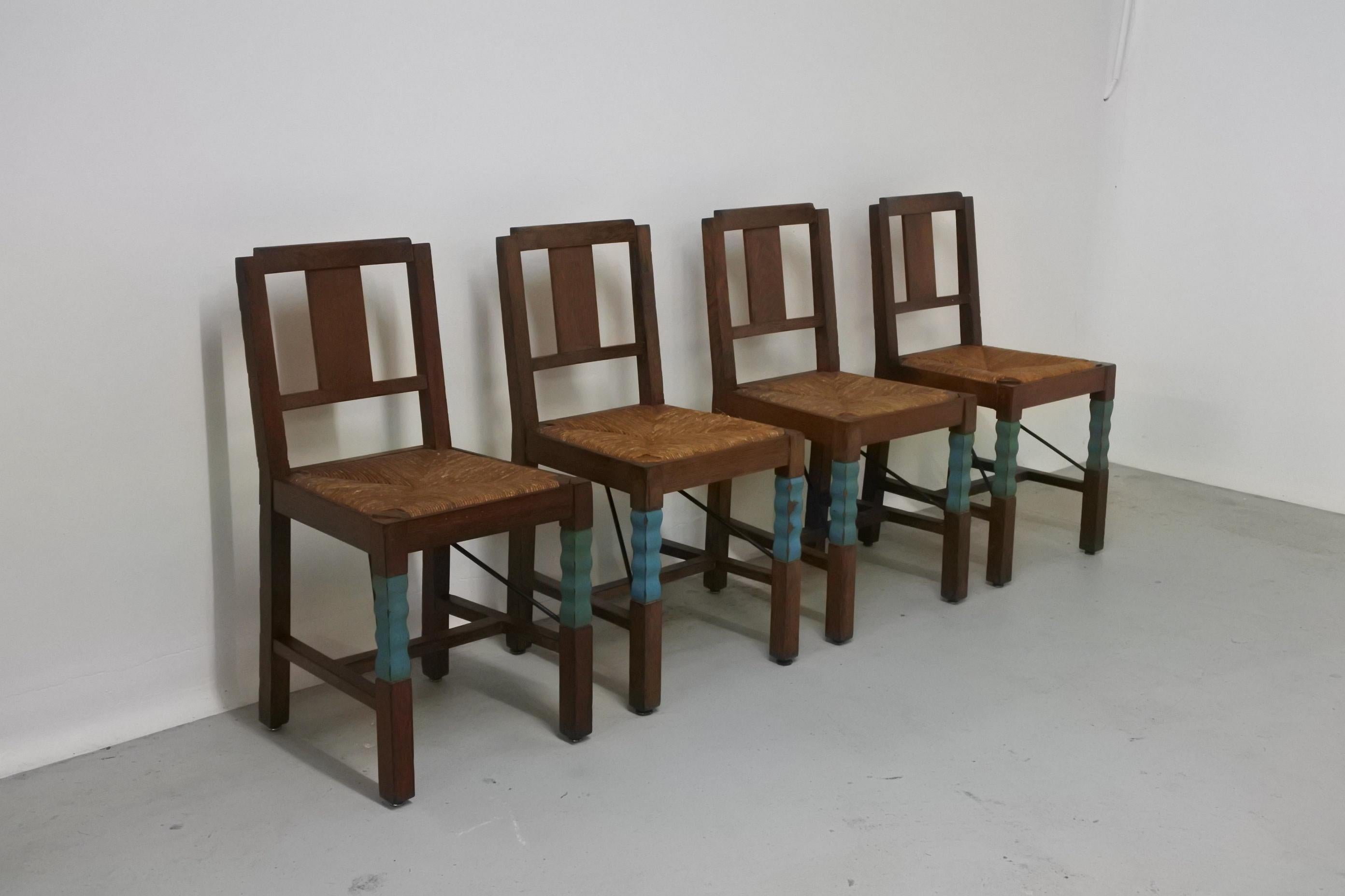 Set of Eight Oak Wood Dining Chairs in the Style of Joseph Savina, France, 1930s 3