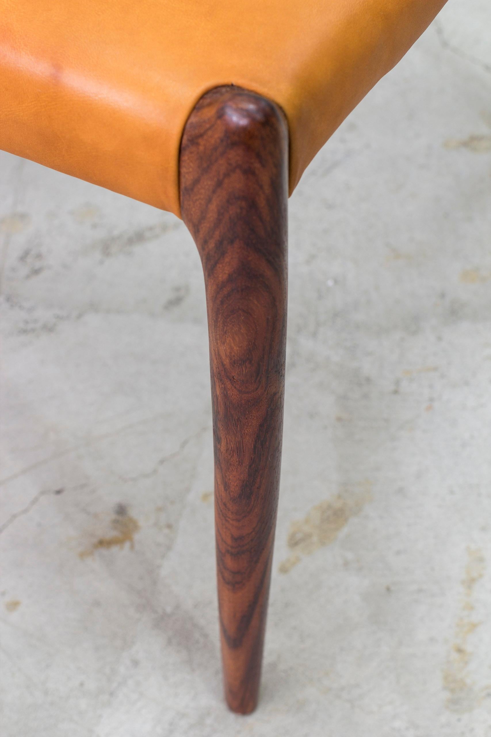 Ensemble de huit chaises de salle à manger en palissandre, modèle 78, conçu par Niels O. Møller en vente 3