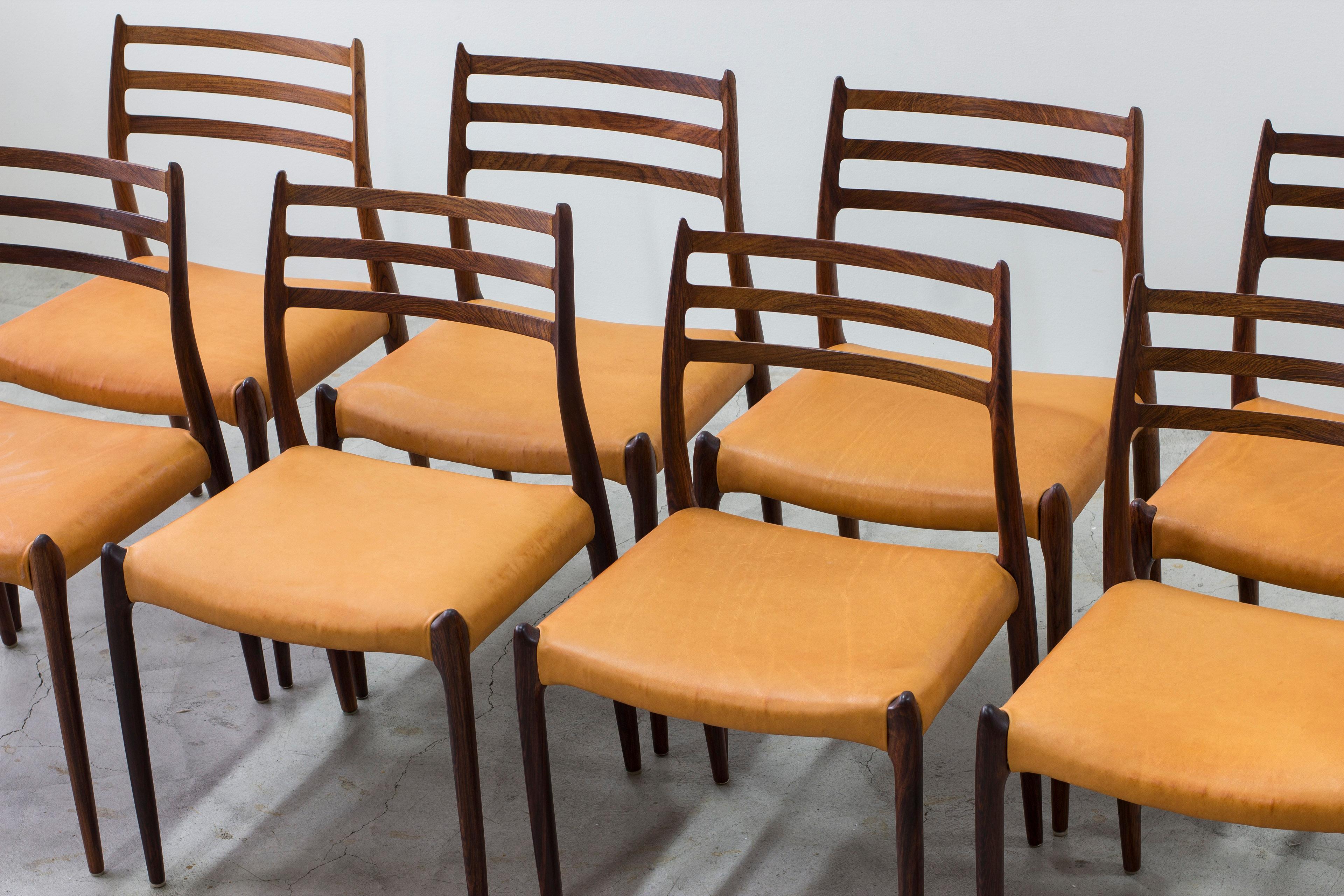 Danois Ensemble de huit chaises de salle à manger en palissandre, modèle 78, conçu par Niels O. Møller en vente