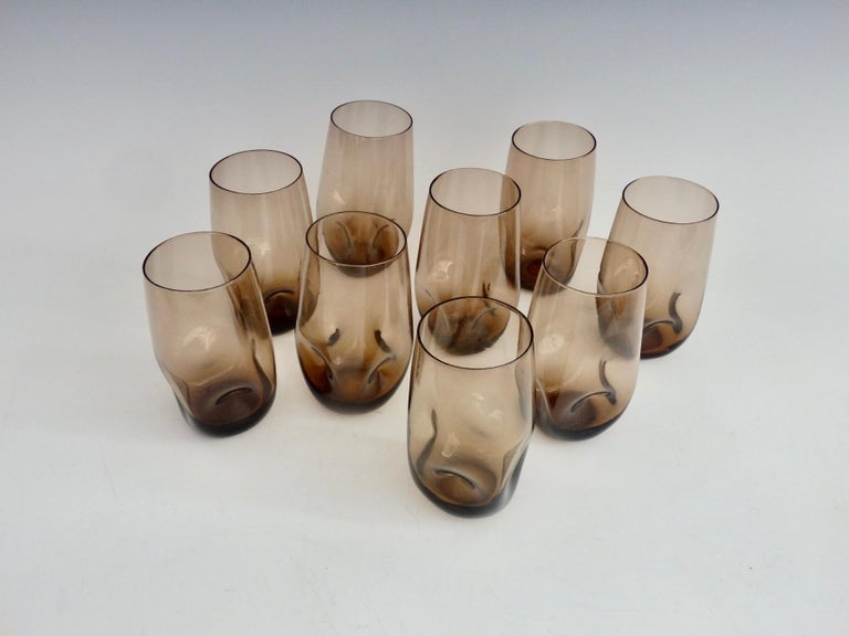 Mid-Century Modern Set of Eight Pinched Base Smoked Cocktail Glasses or Water Tumblers For Sale