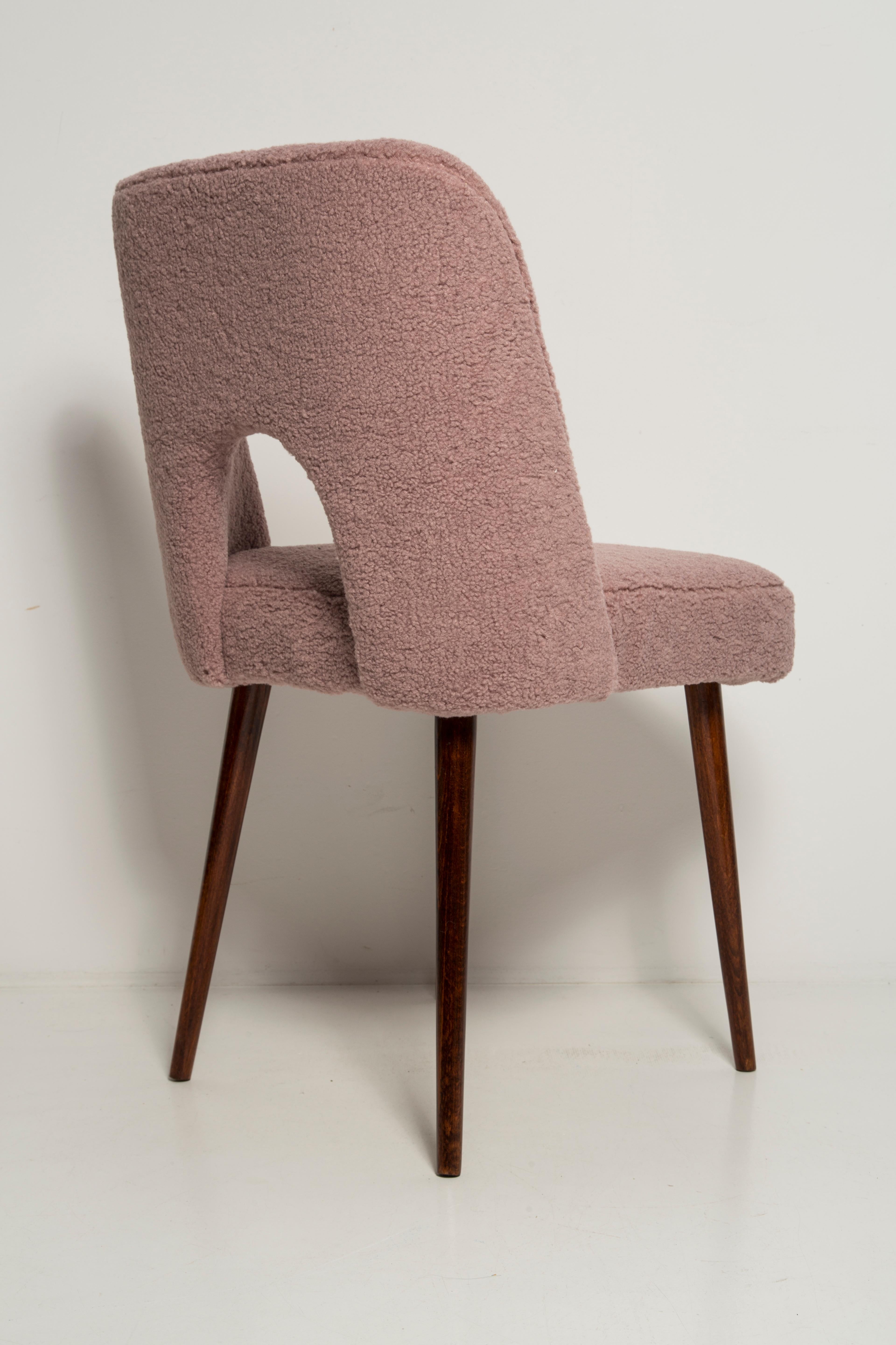 Set of Eight Pink Boucle 'Shell' Chairs, Europe, 1960s For Sale 1