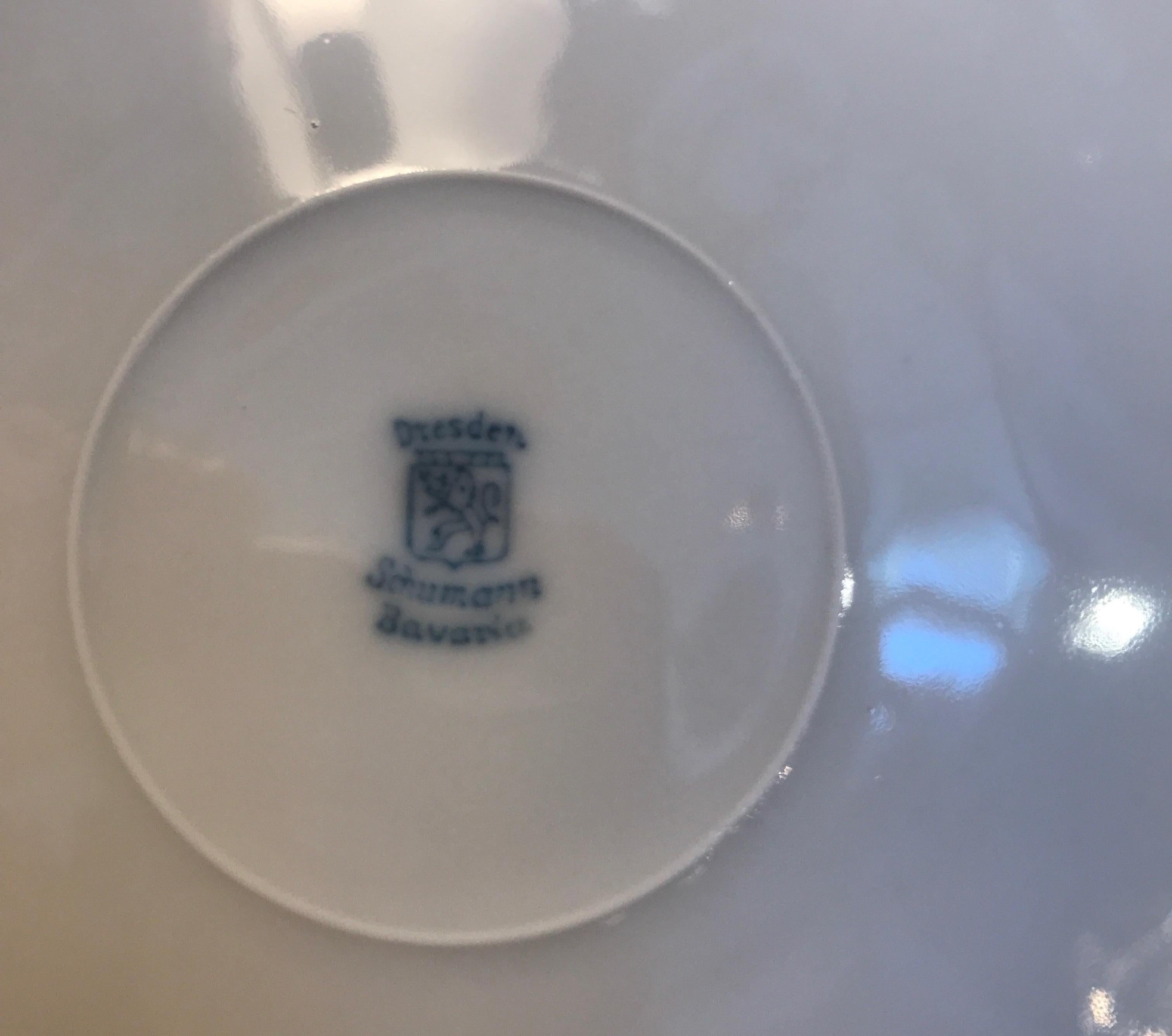 Set of Eight Porcelain Reticulated Luncheon Plates 1