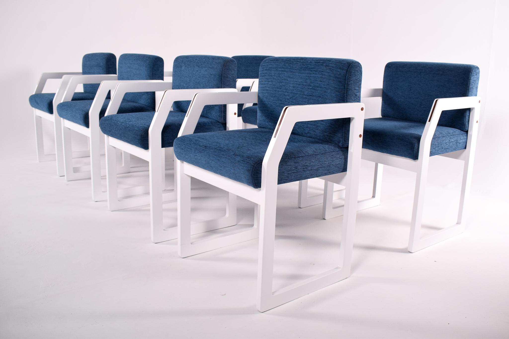 Tissu Ensemble de huit chaises de salle à manger modernes portugaises par América Móvel en vente