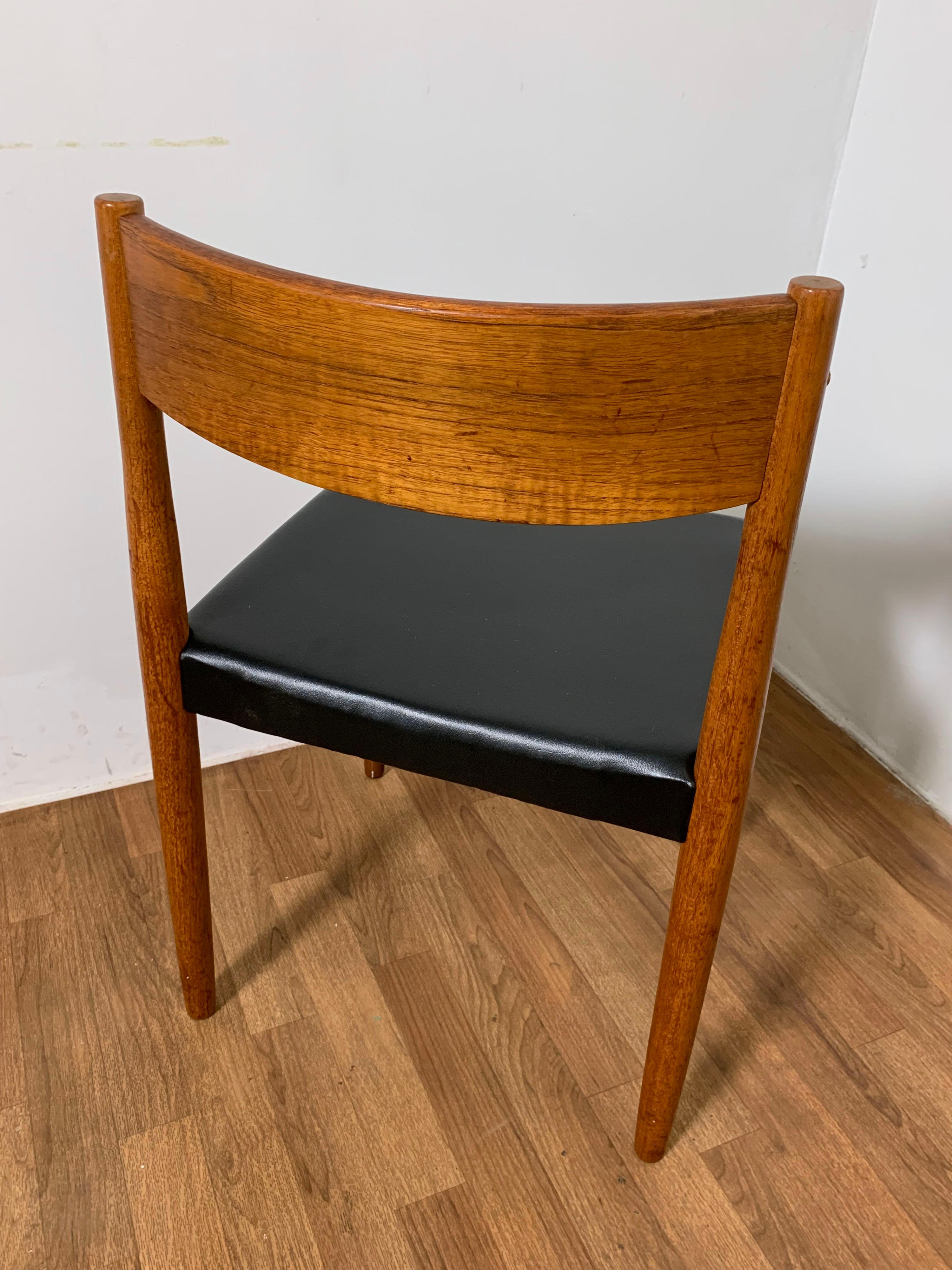 Set of Eight Poul Volther for Frem Rojle Danish Teak Dining Chairs, circa 1960s 5